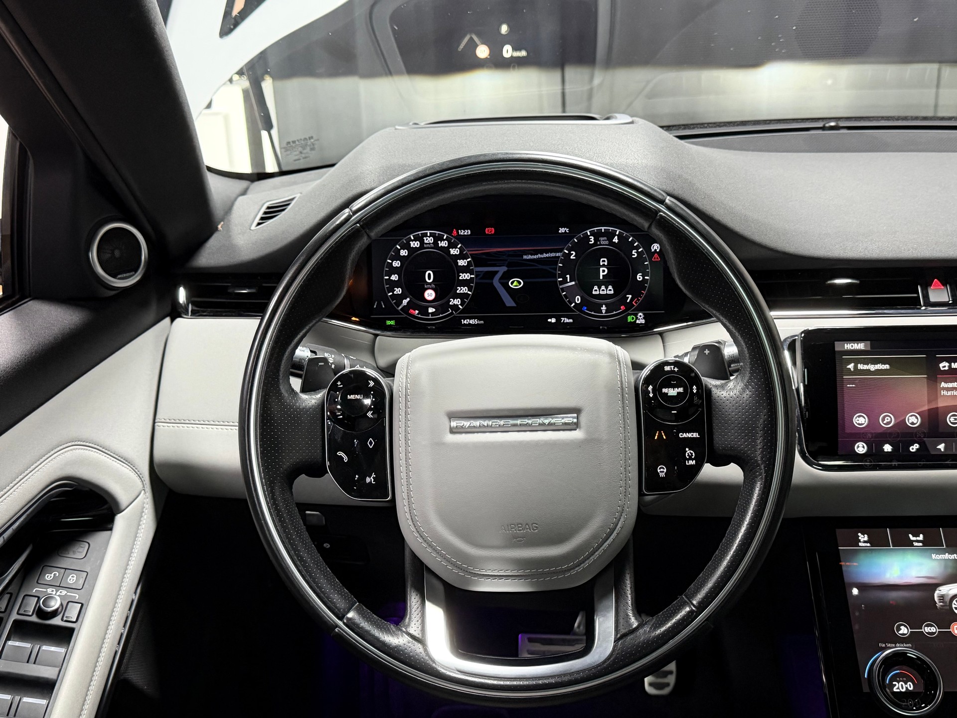 LAND ROVER Range Rover Evoque R-Dyn First Edi P 250 HSE AT9-image-18