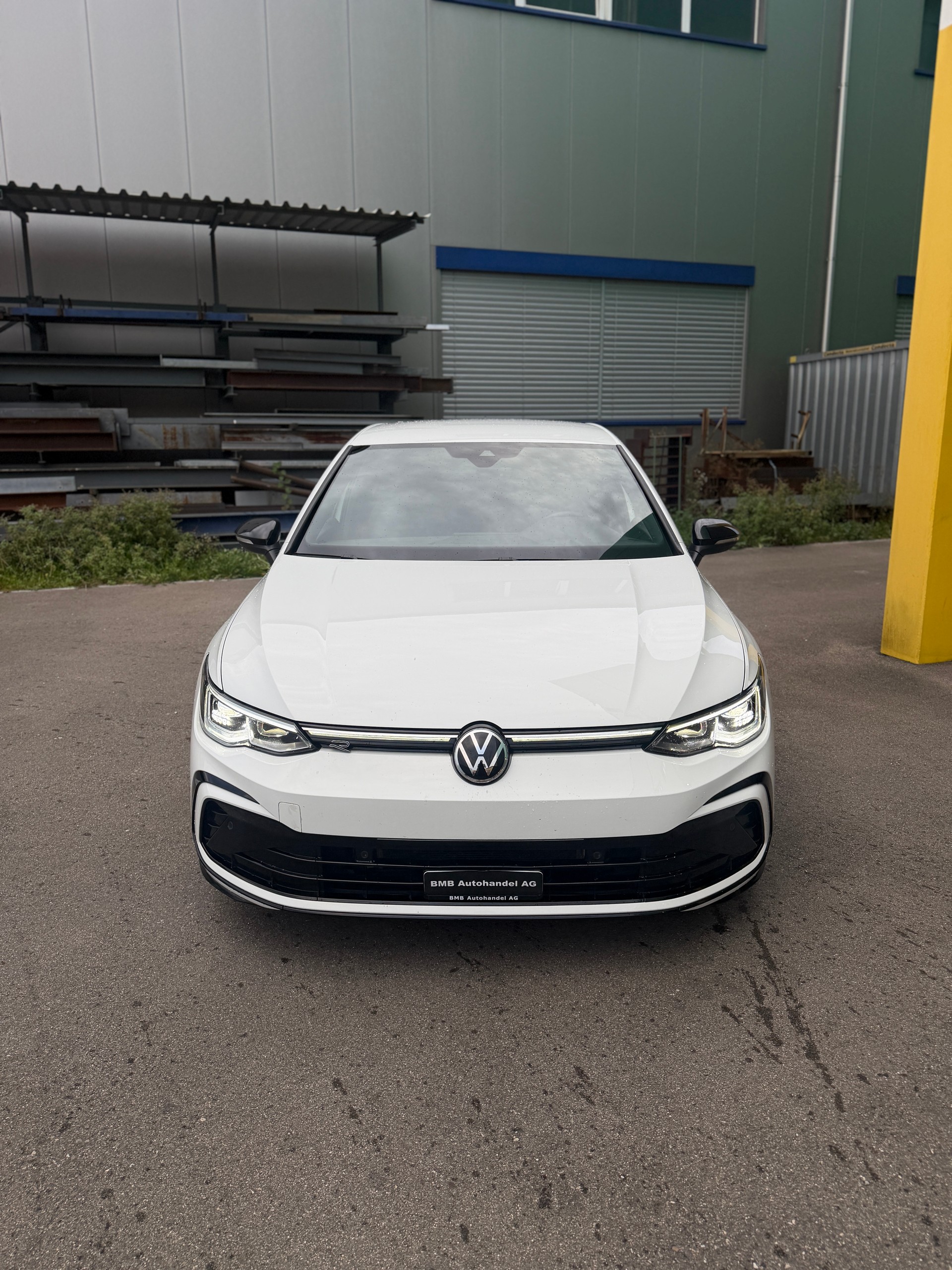 VW Golf 1.5 eTSI mHEV ACT R-Line DSG-image-1