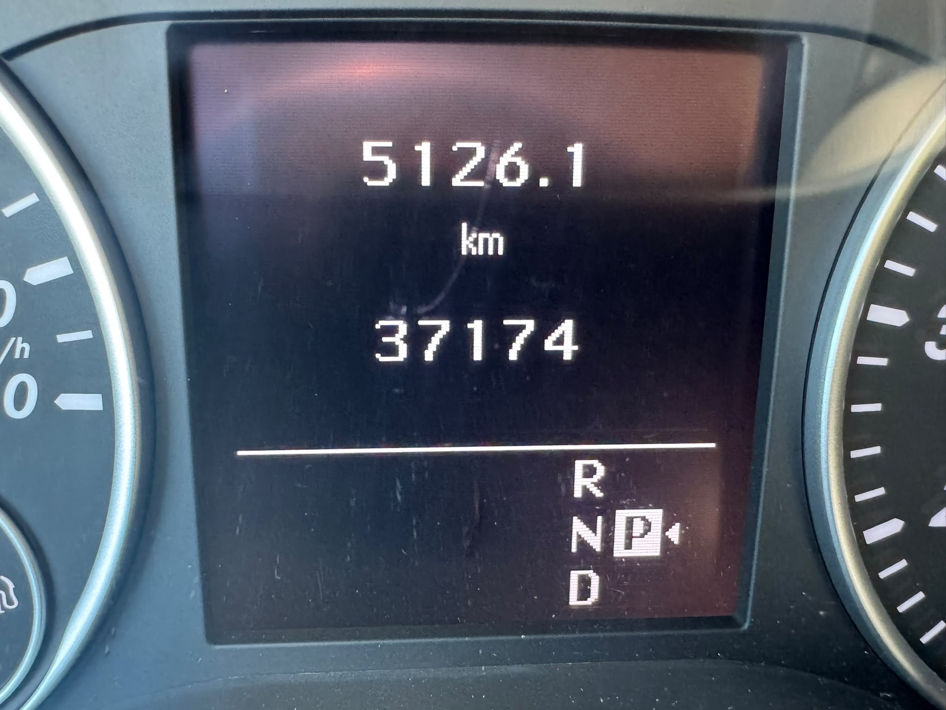 MERCEDES-BENZ B 200-image-9