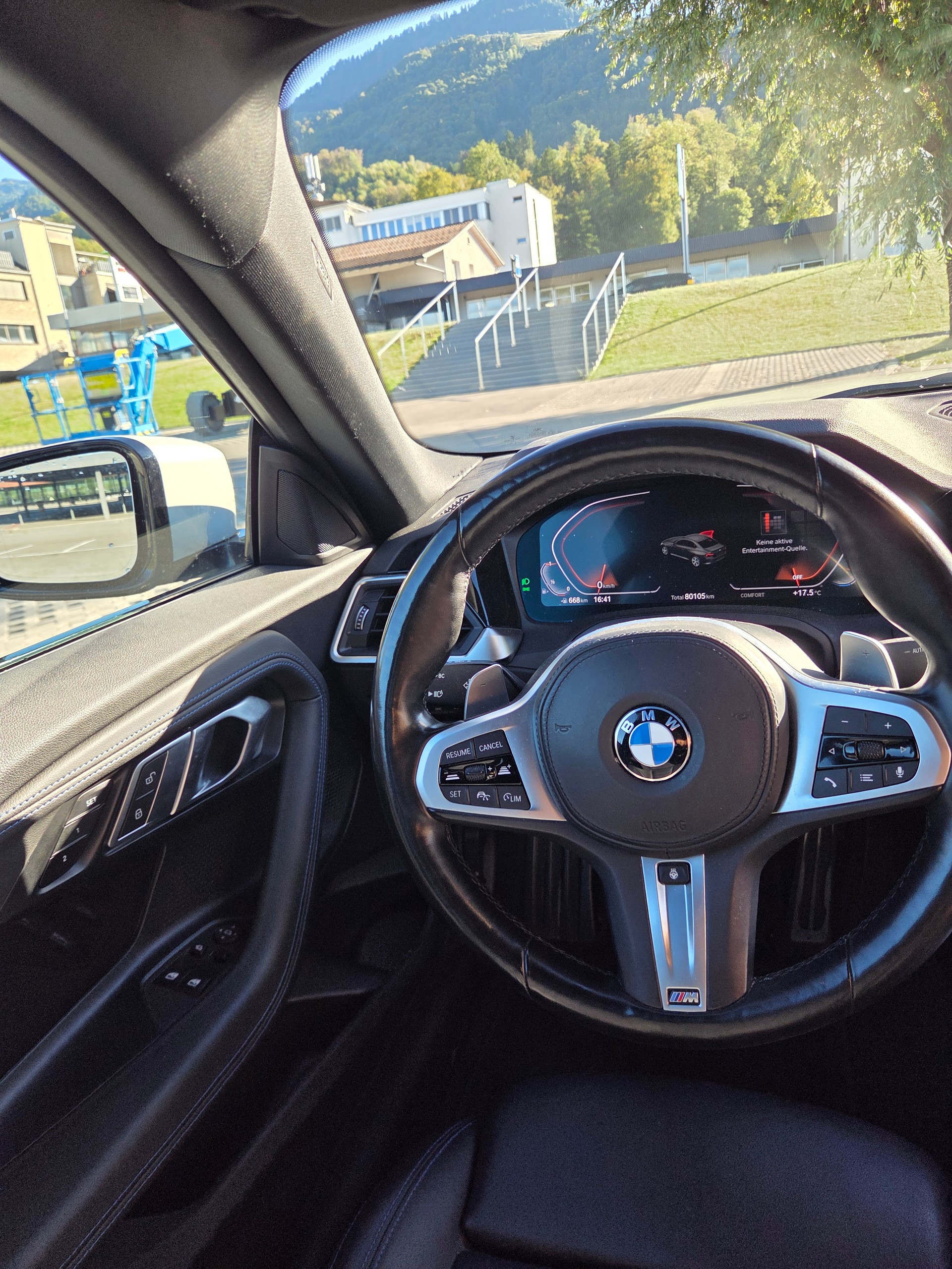 BMW 220i M Sport Coupé-image-6