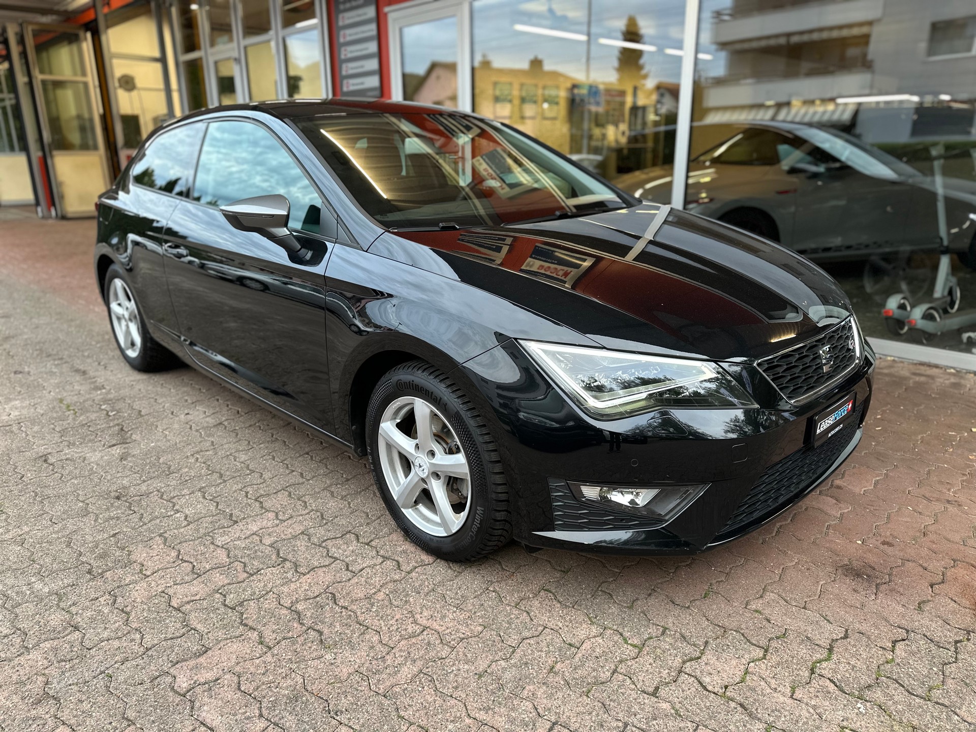 SEAT Leon SC 1.4 TSI FR-image-0