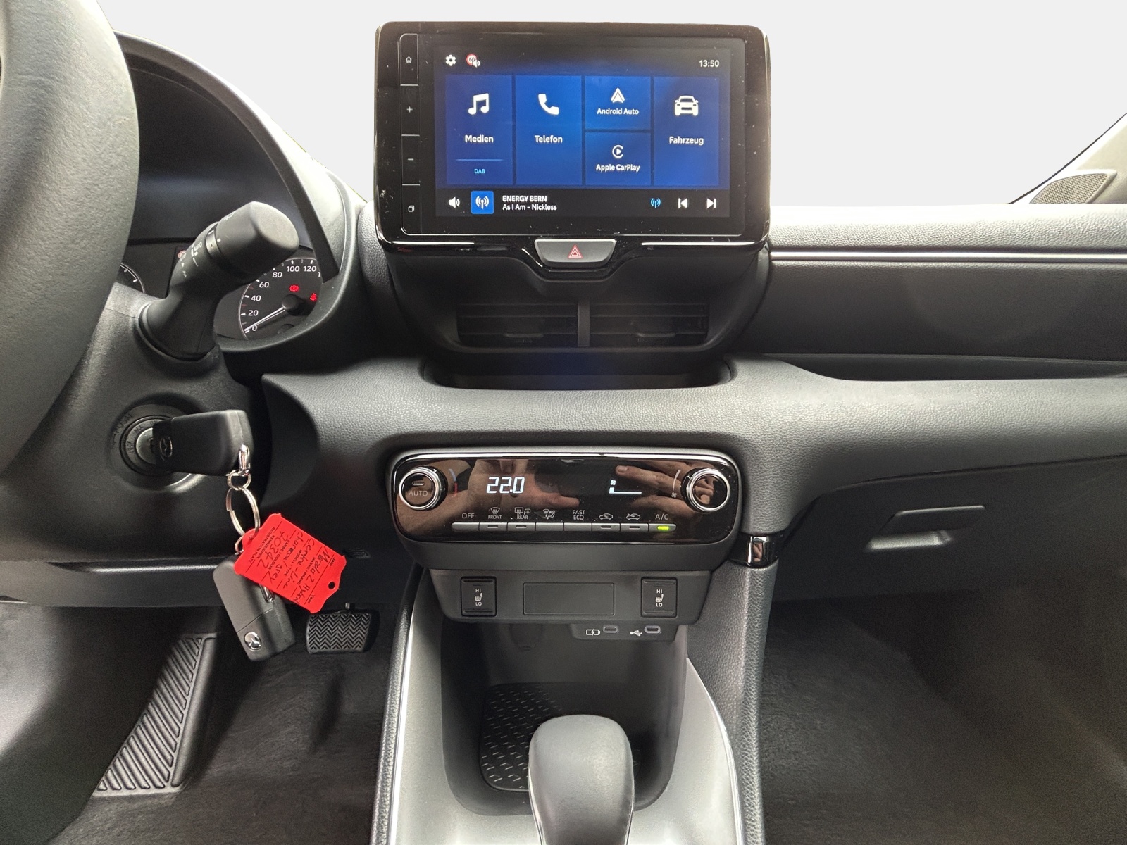 MAZDA 2 1.5/92 Hybrid Centre-Line-image-13