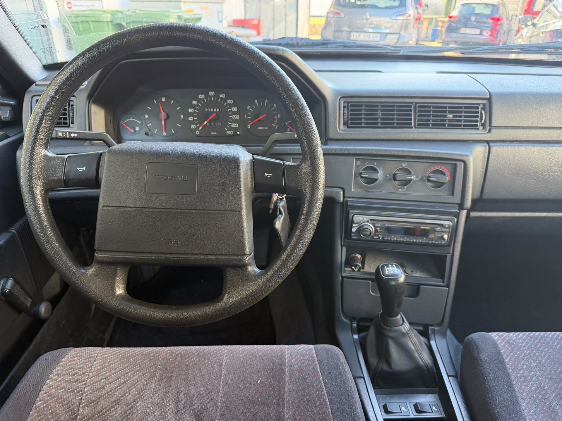 VOLVO 940 2.3 Polar S LPT-image-8