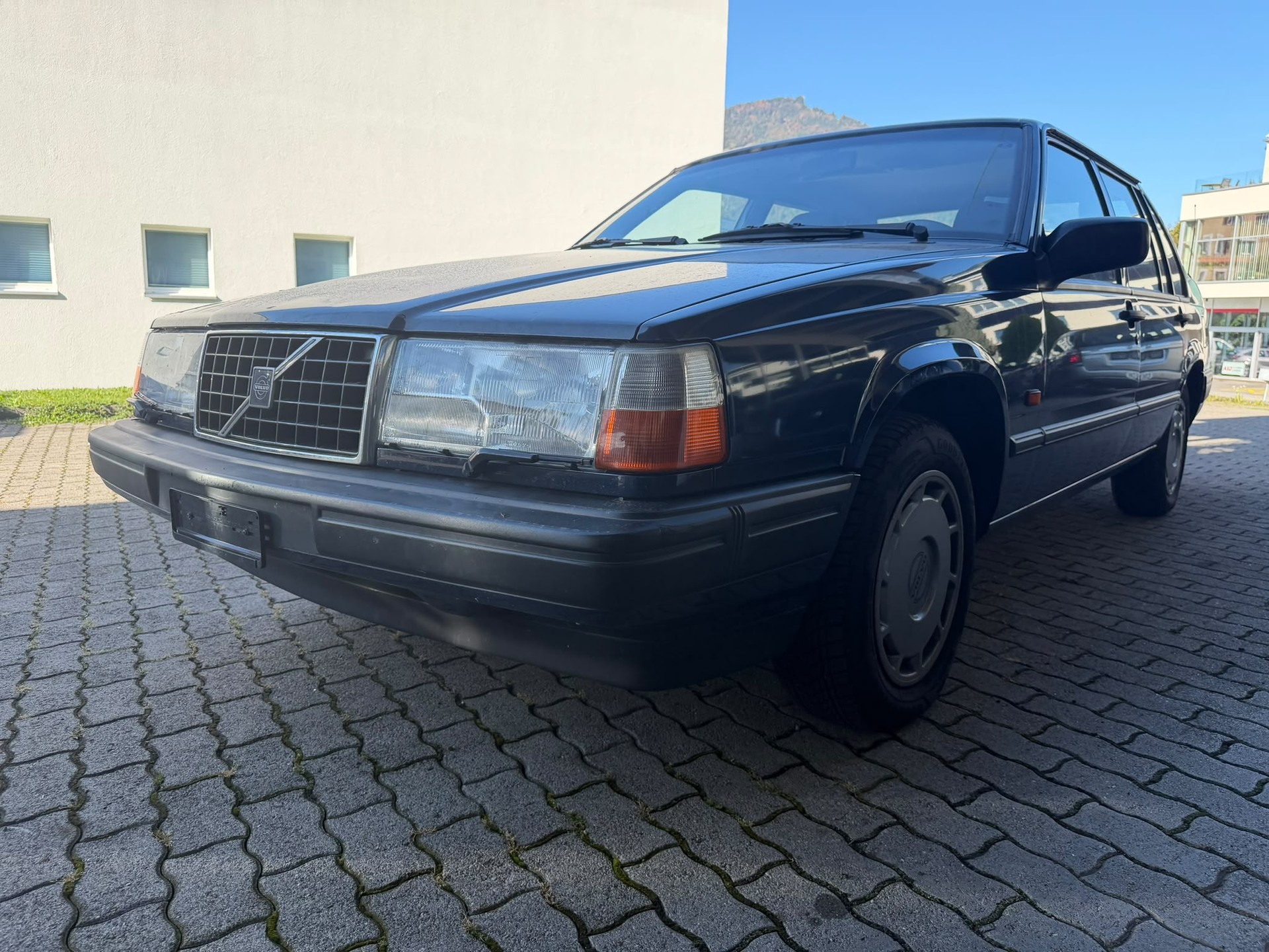 VOLVO 940 2.3 Polar S LPT-image-12