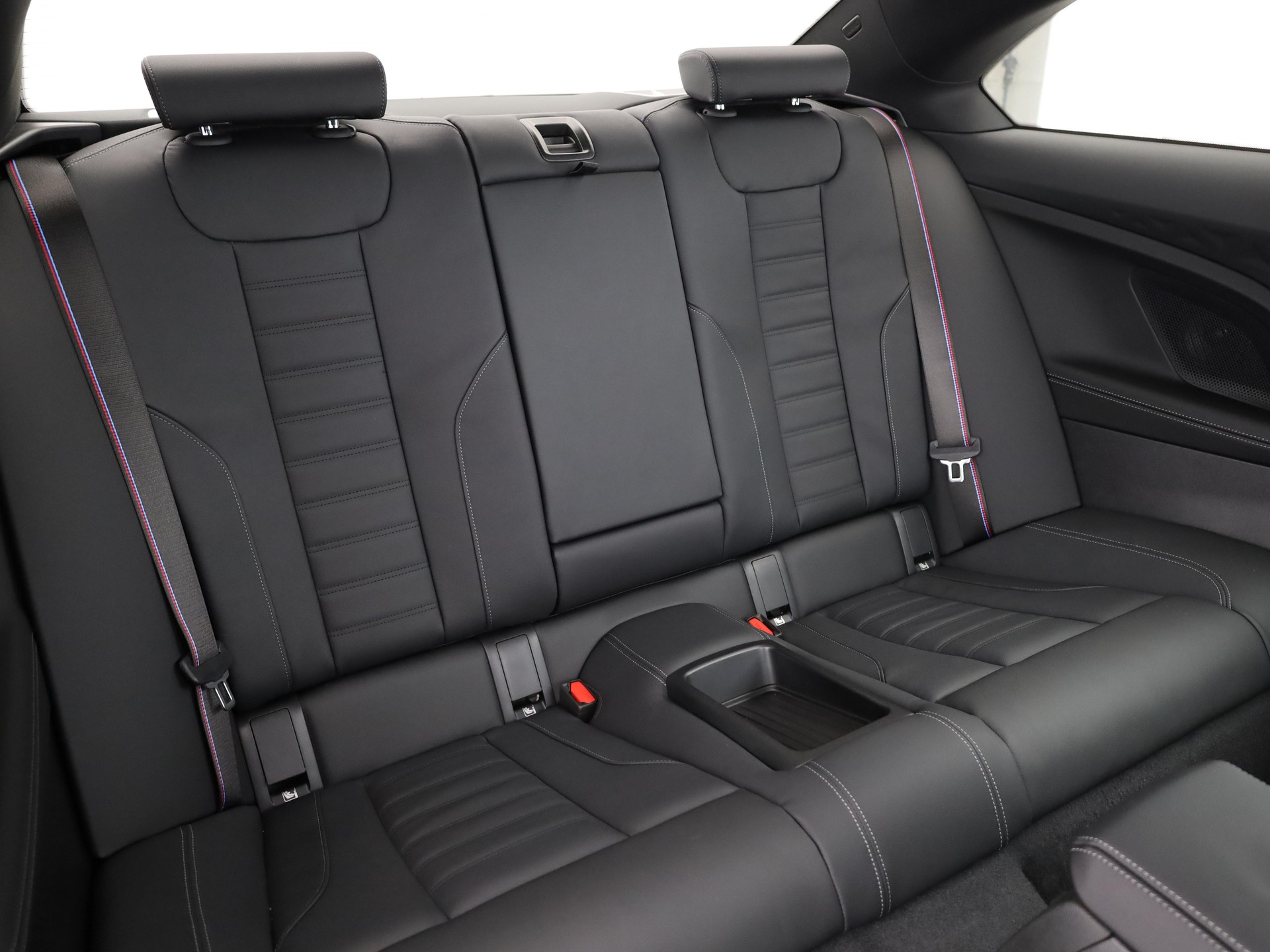 BMW 2er Reihe G42 Coupé M240i xDrive-image-13