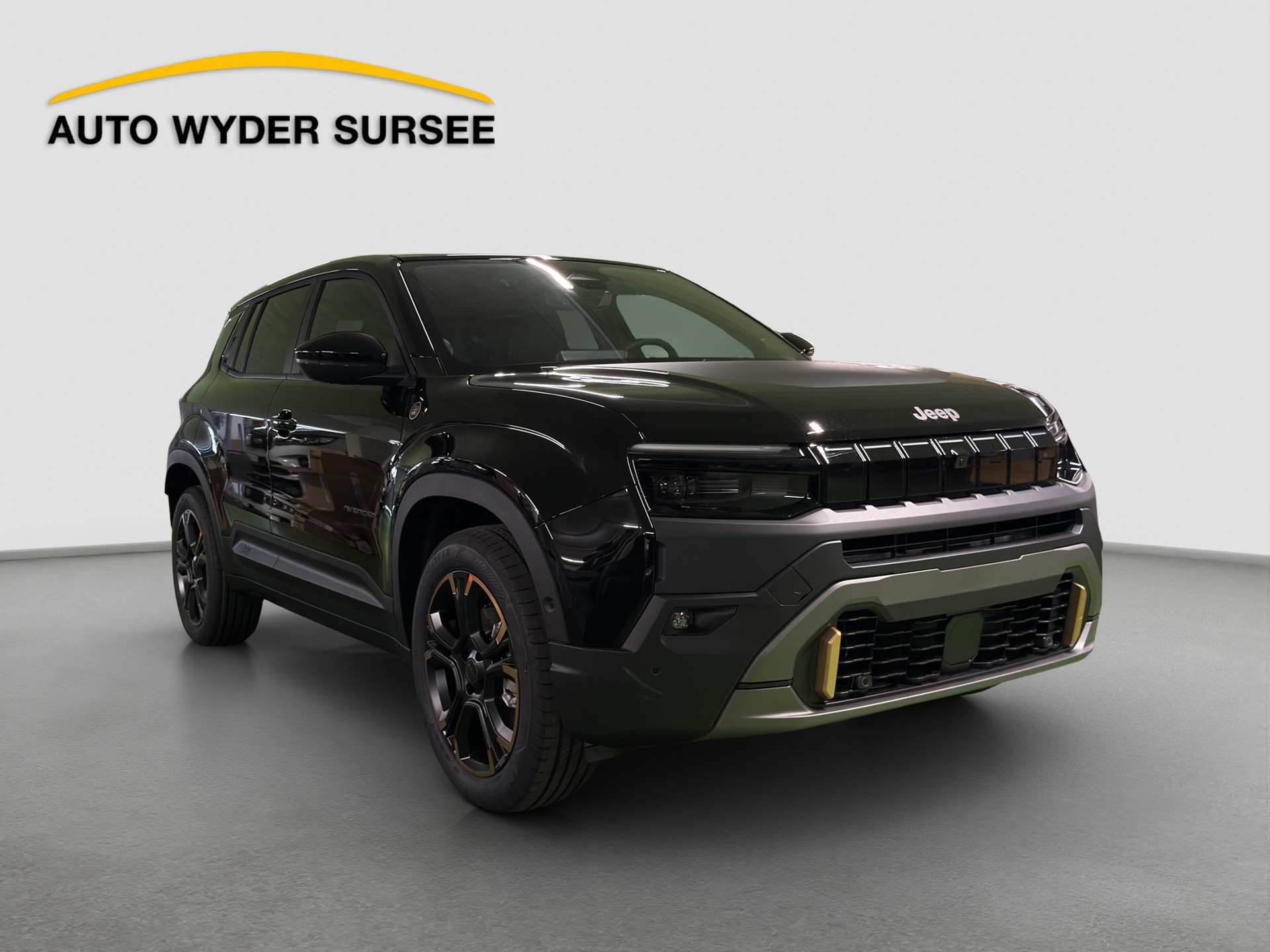 JEEP Avenger 1.2 MHEV 85th Anniversary 4xe-image-7