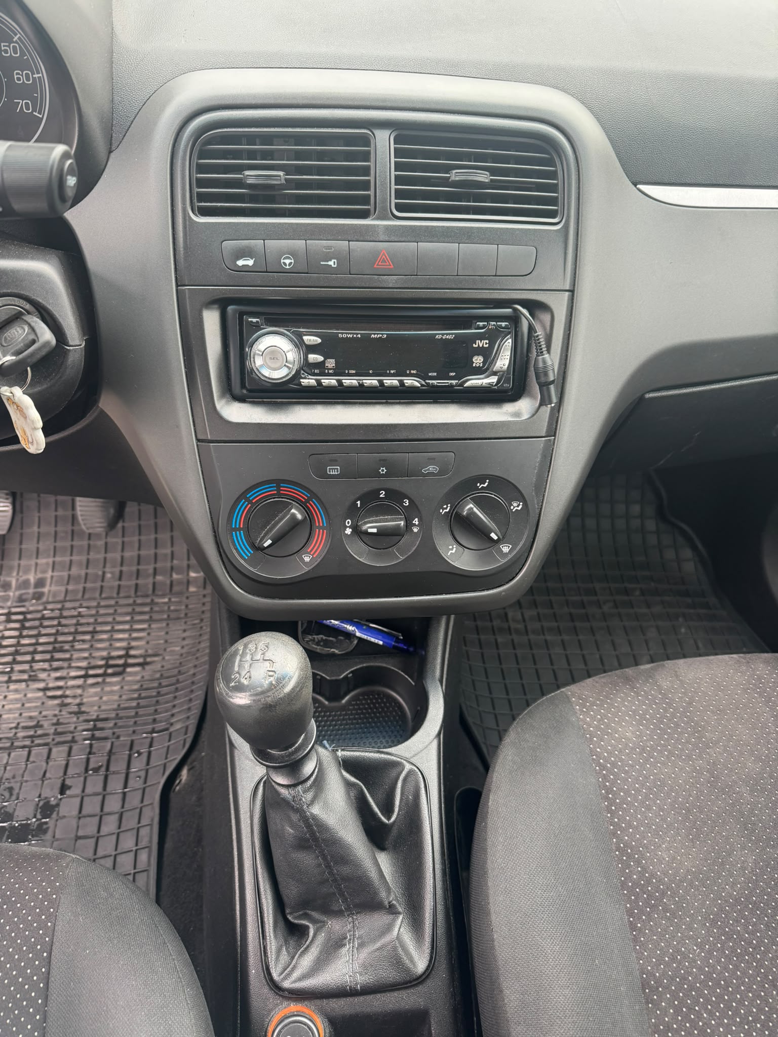 FIAT Punto 1.4 Dynamic-image-7