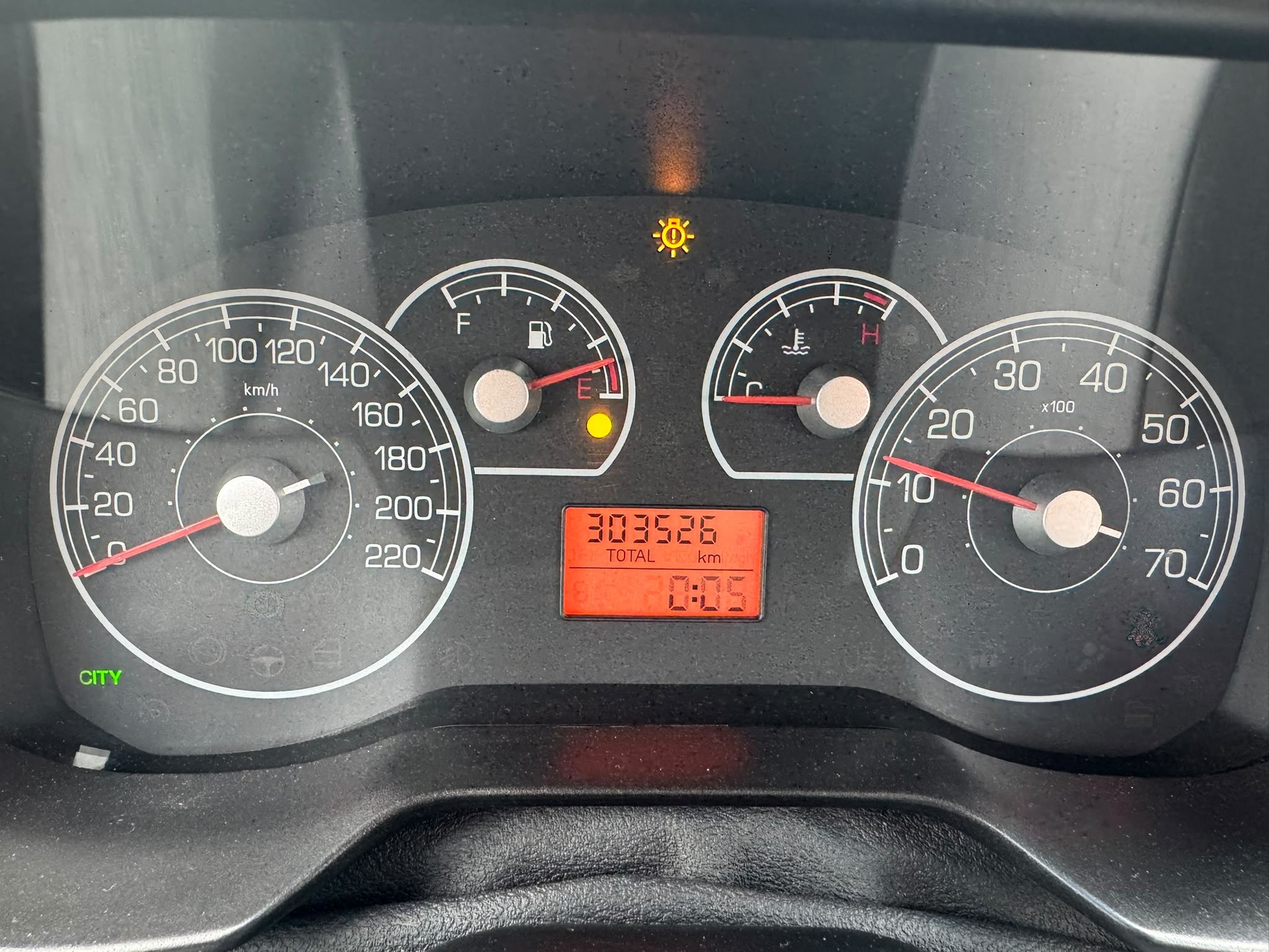 FIAT Punto 1.4 Dynamic-image-6