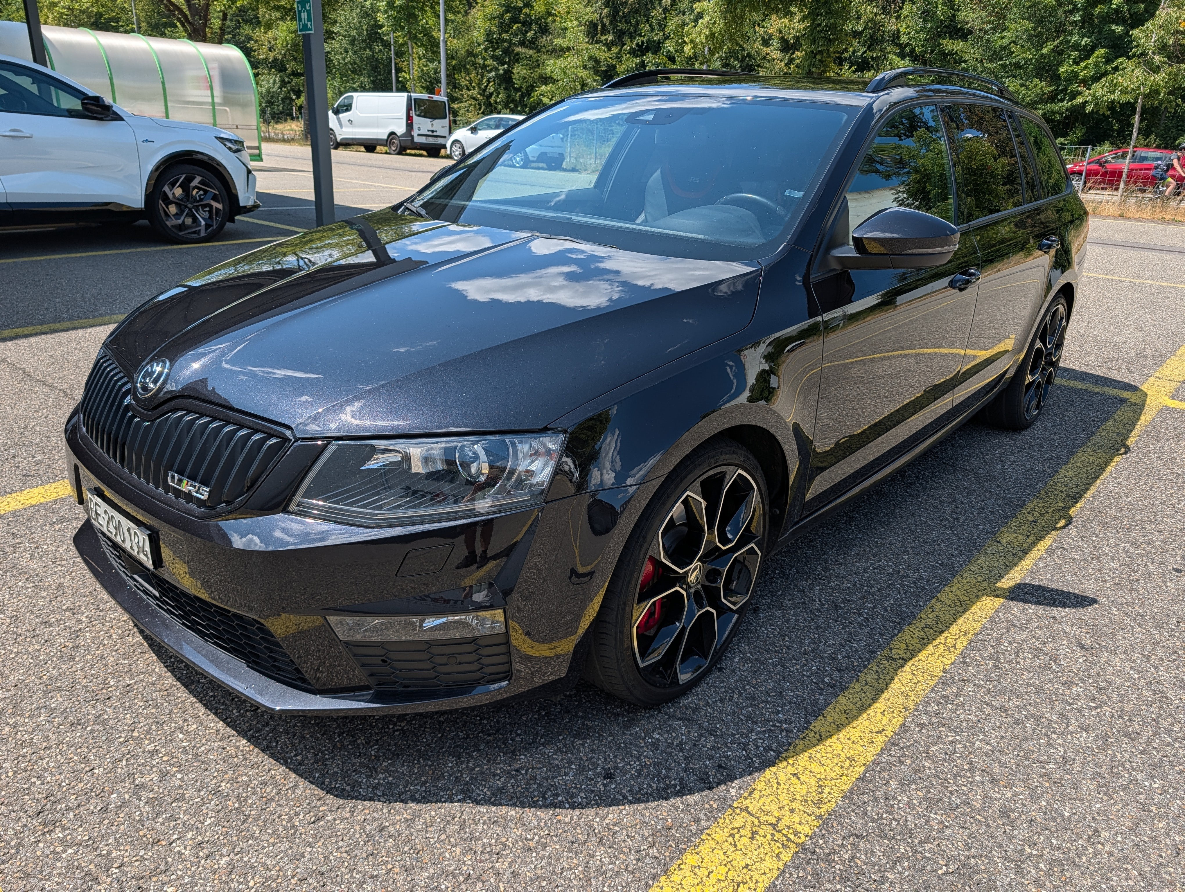 Car photo
