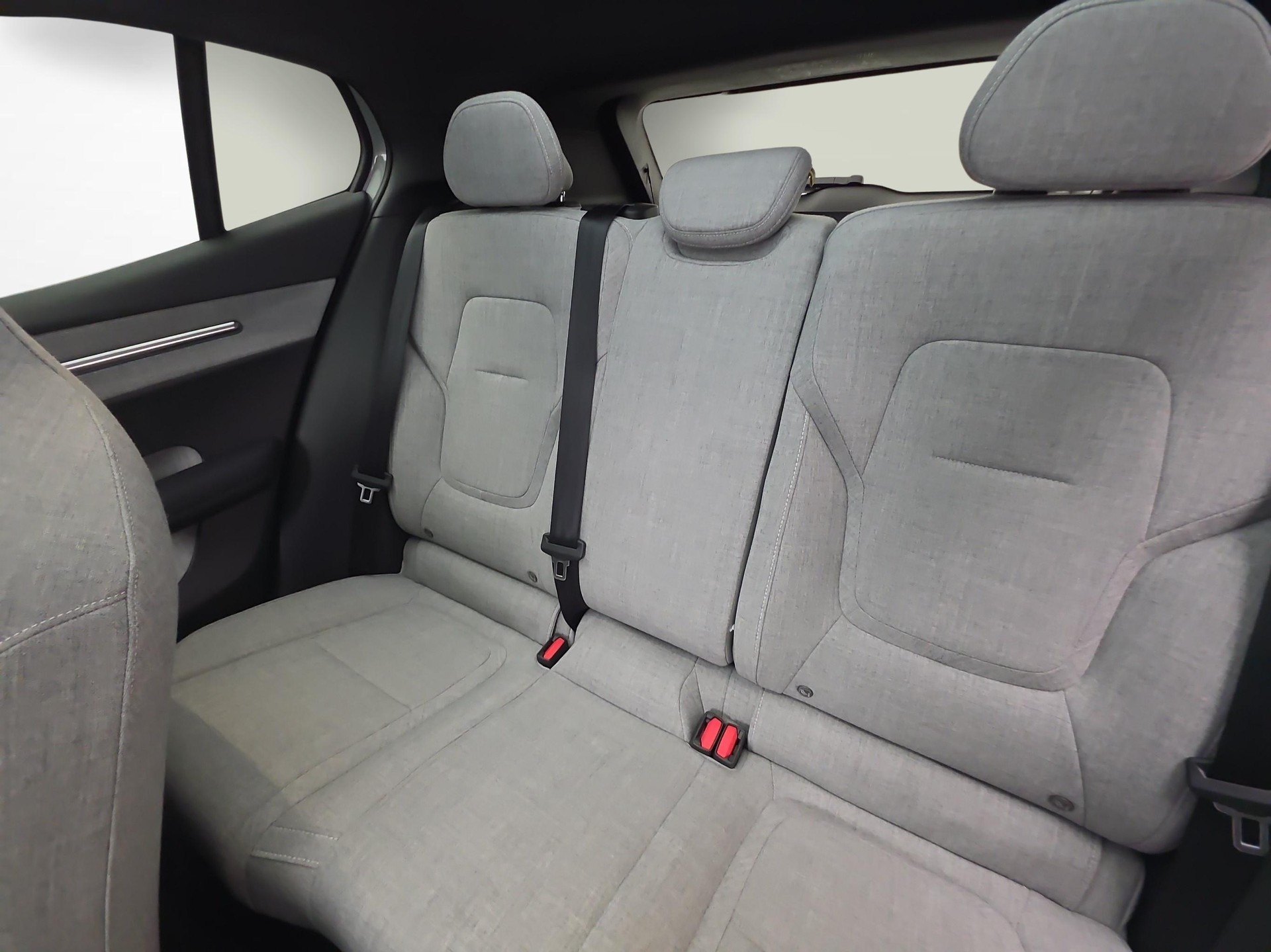 VOLVO EX30 E60 Twin Ultra Performance AWD-image-10
