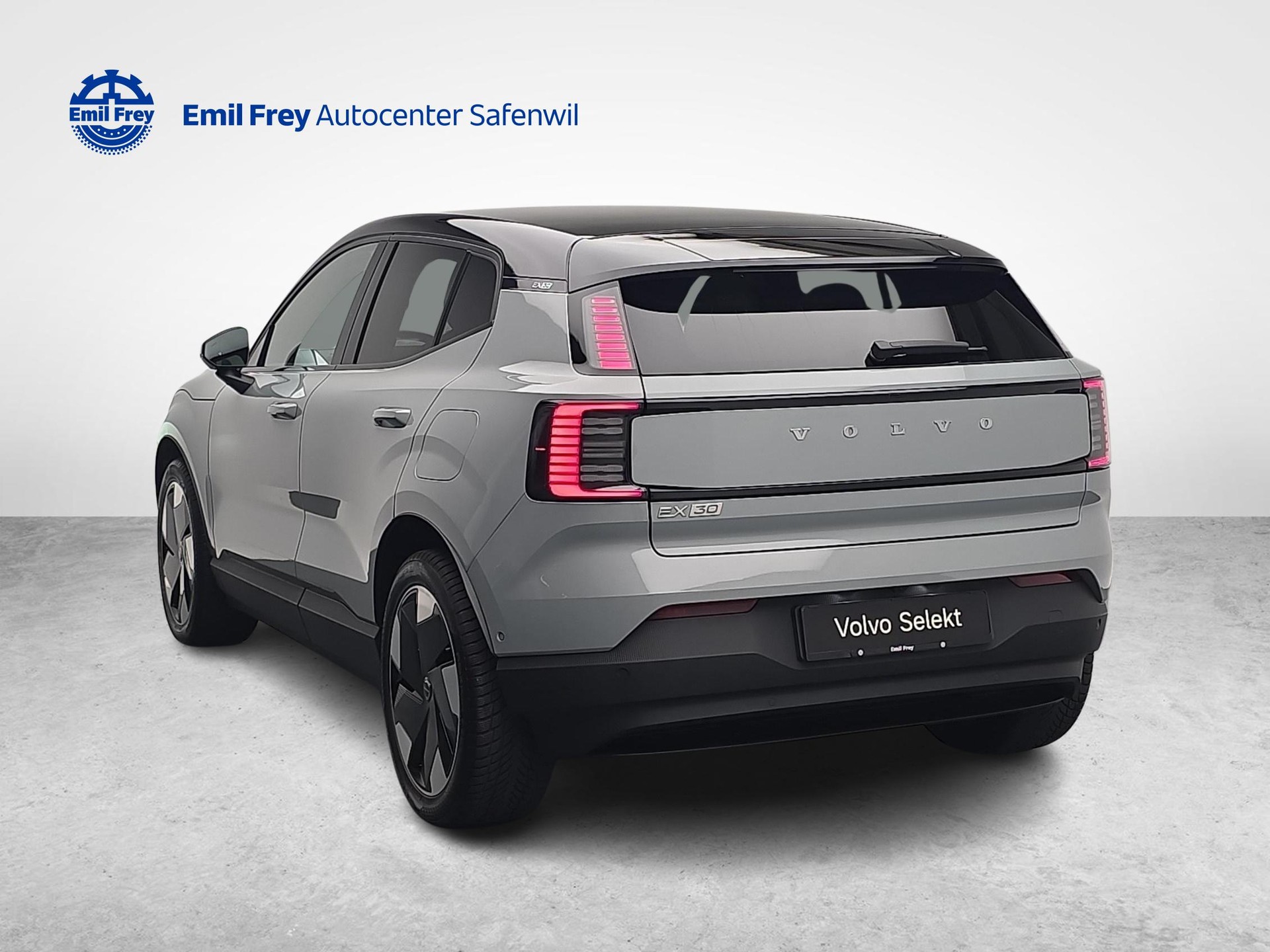 VOLVO EX30 E60 Twin Ultra Performance AWD-image-2