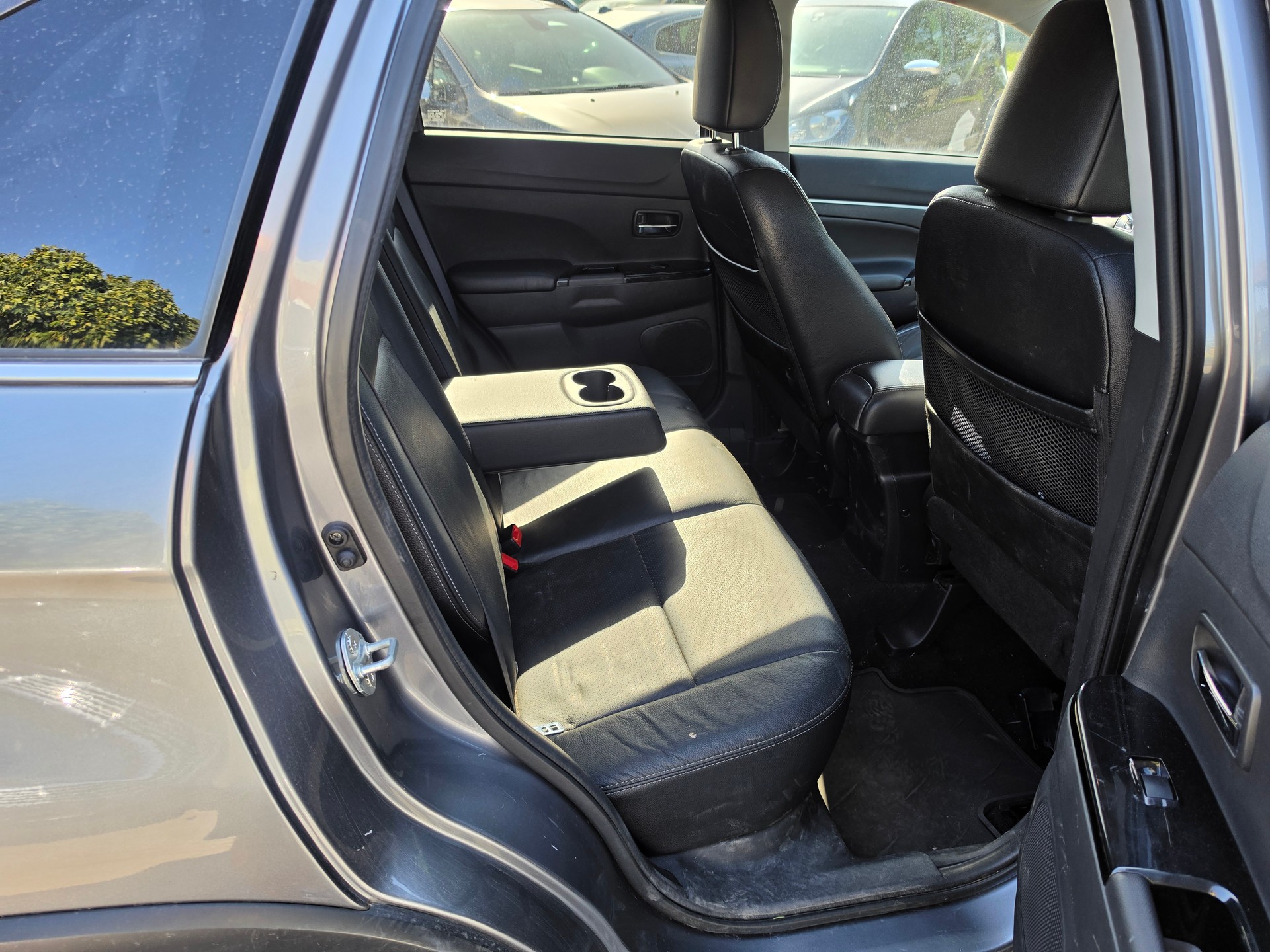 CITROEN C4 Aircross 1.8 HDi Séduction 4WD-image-12