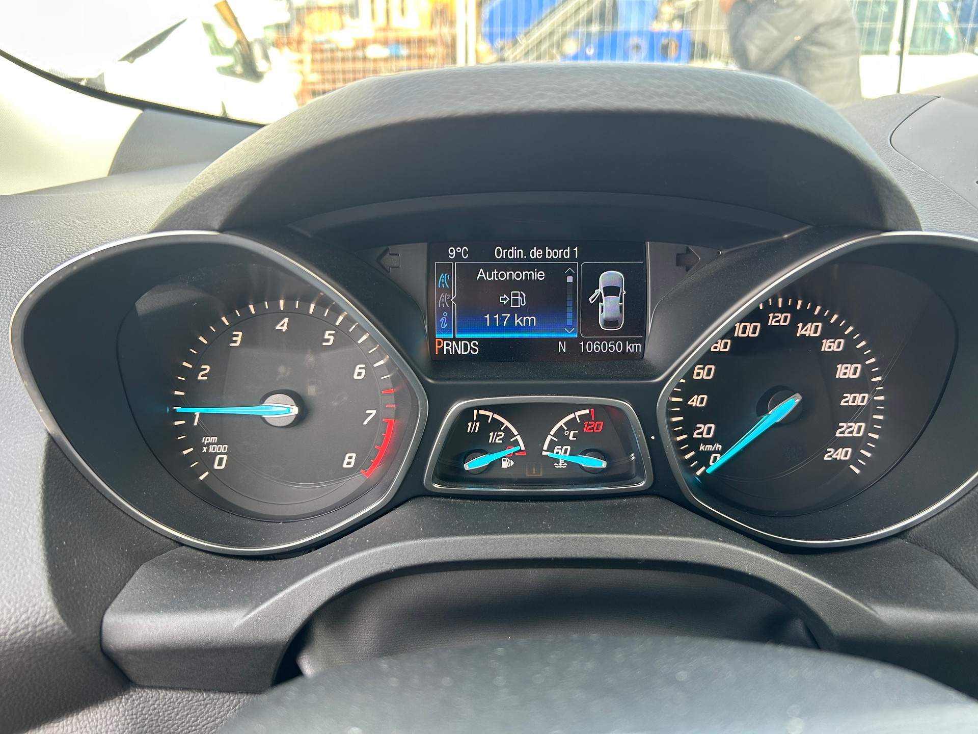 FORD Kuga 1.5 SCTi Carving 4WD Automatic-image-5