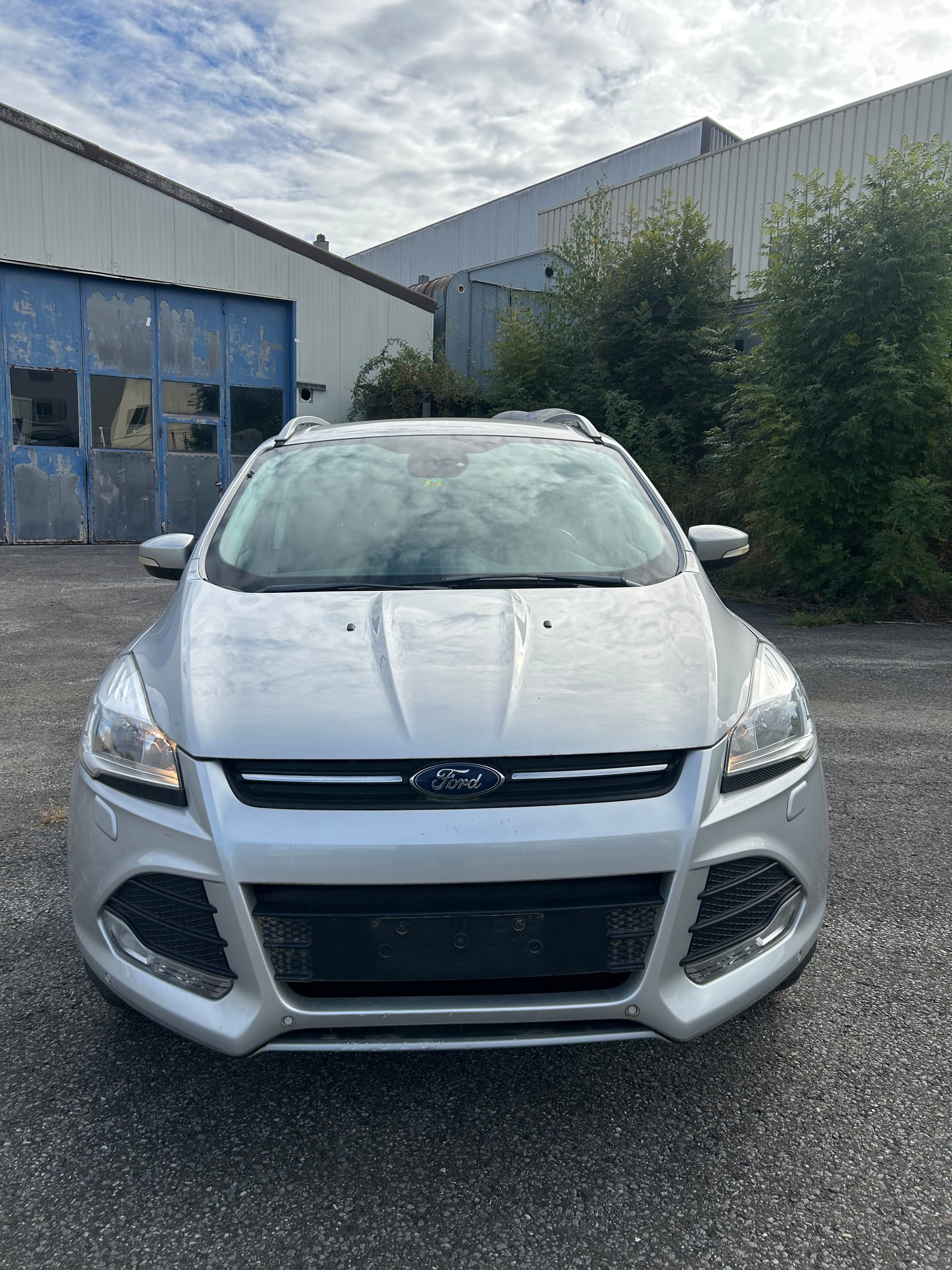 FORD Kuga 1.5 SCTi Carving 4WD Automatic-image-2