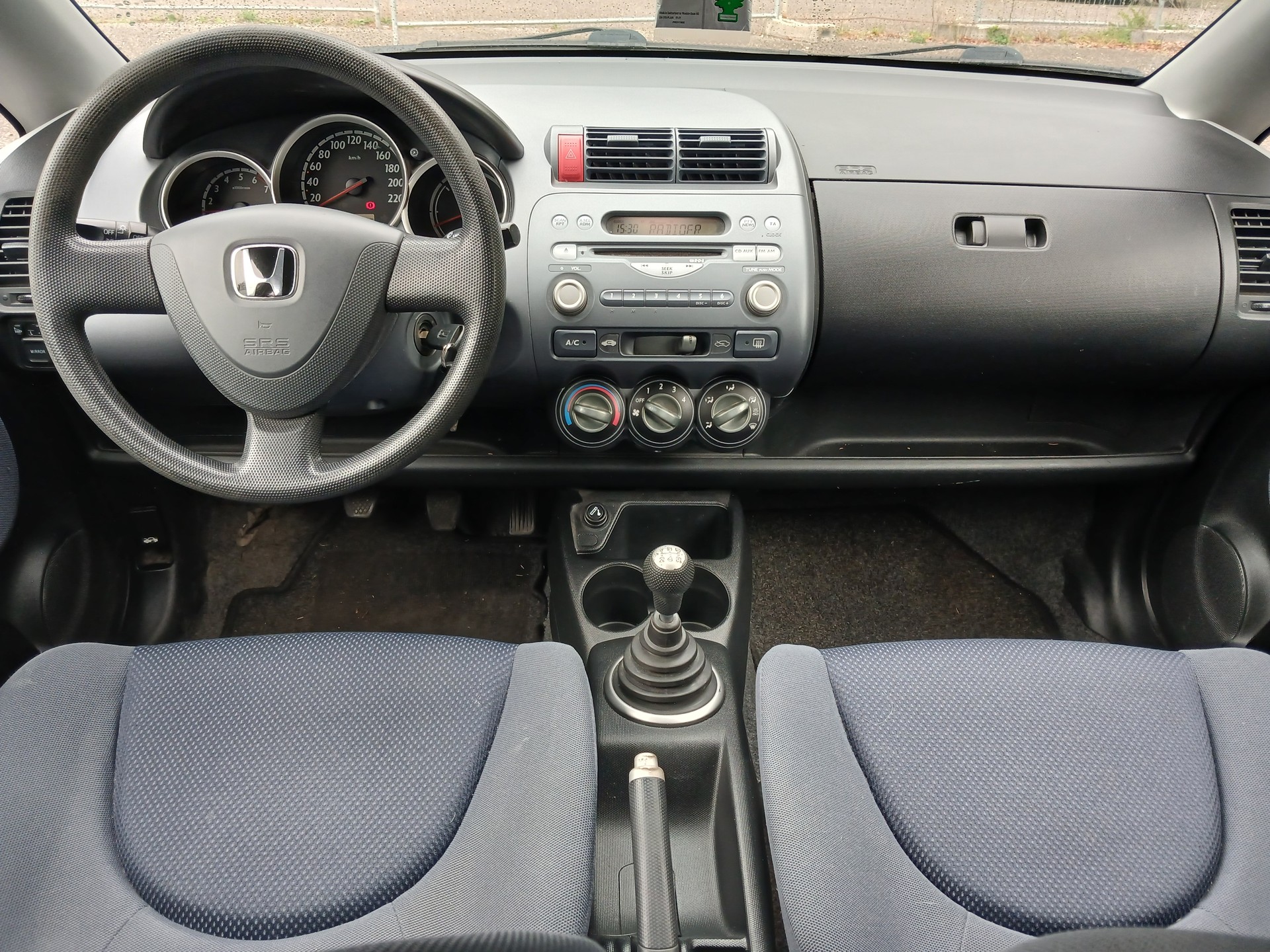 HONDA Jazz 1.4i LS-image-9
