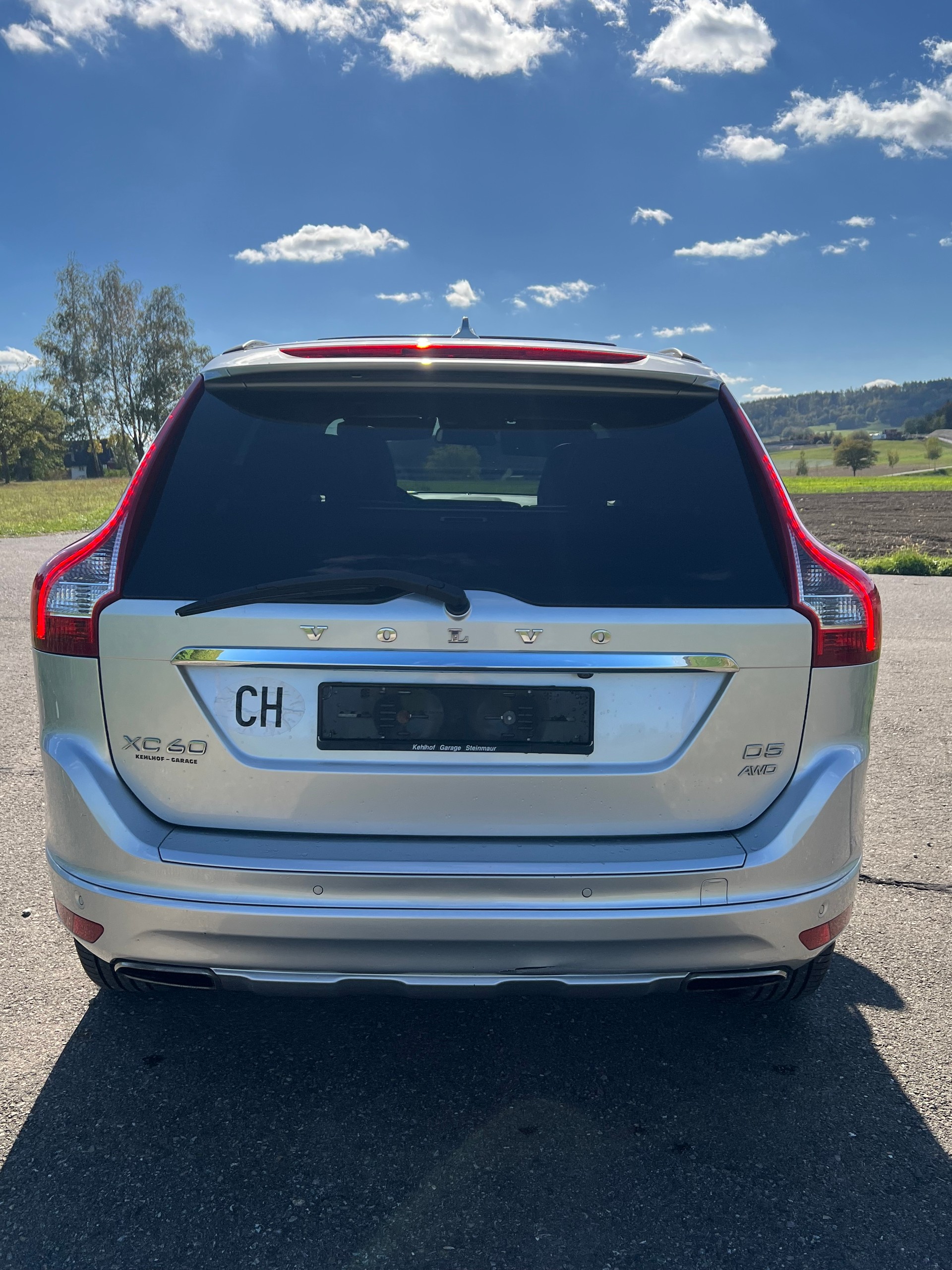 VOLVO D5-image-5