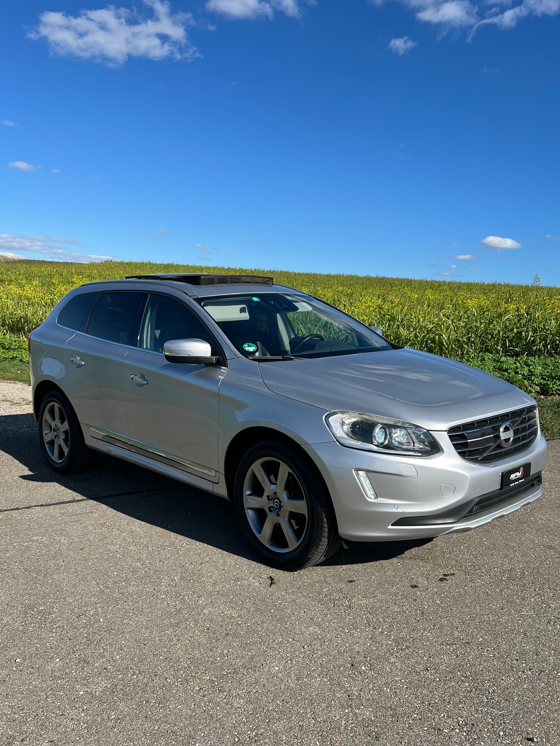 VOLVO D5-image-1