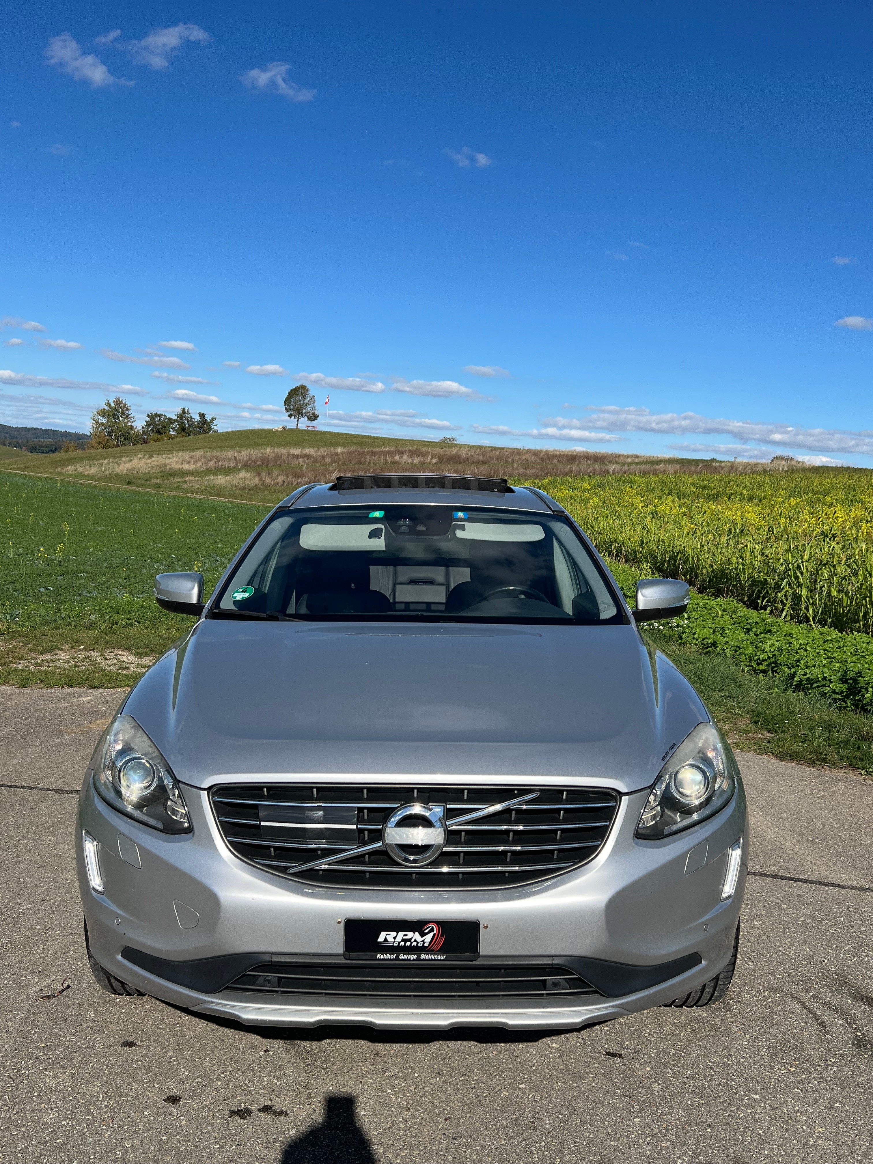 Car photo