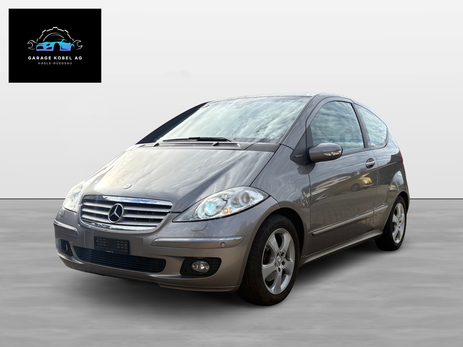 MERCEDES-BENZ A 200 Elégance-image-0