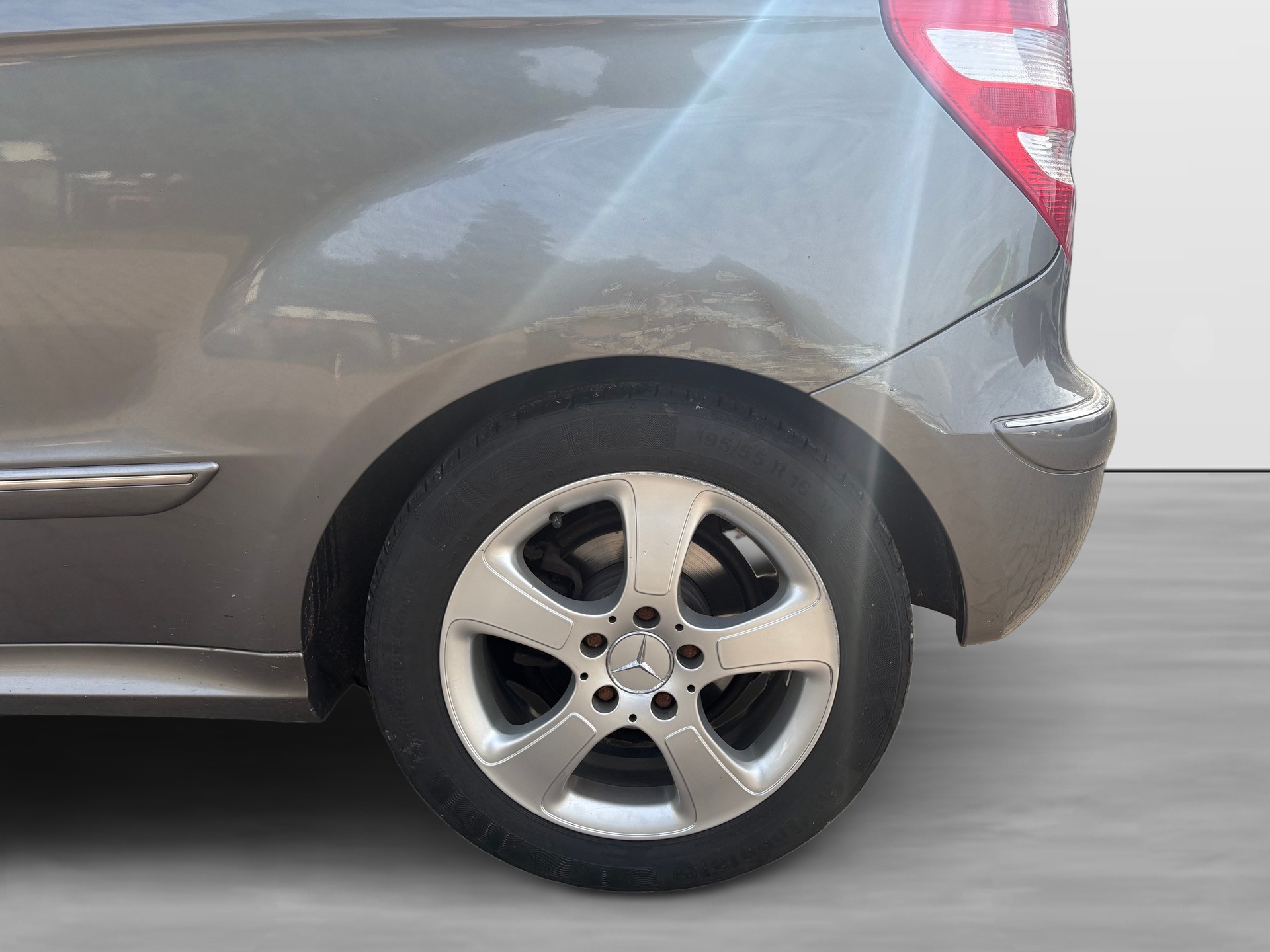 MERCEDES-BENZ A 200 Elégance-image-6