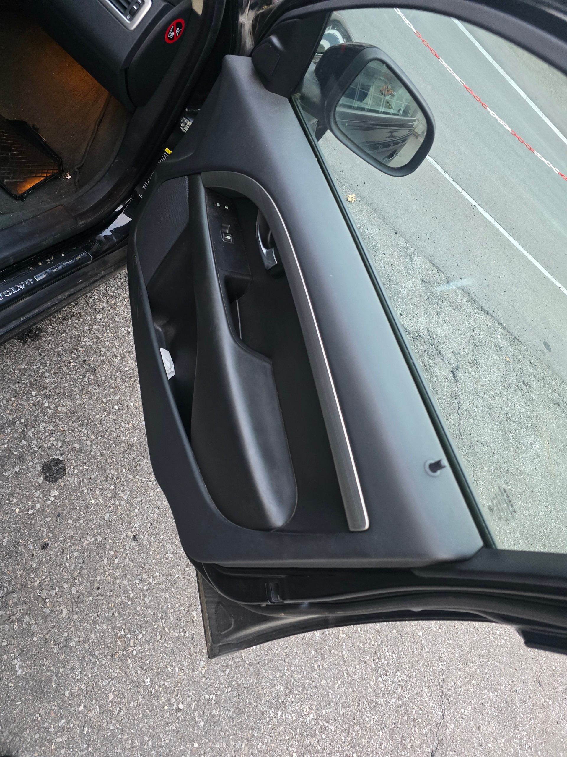 VOLVO V70 D5 AWD Kinetic Geartronic-image-14