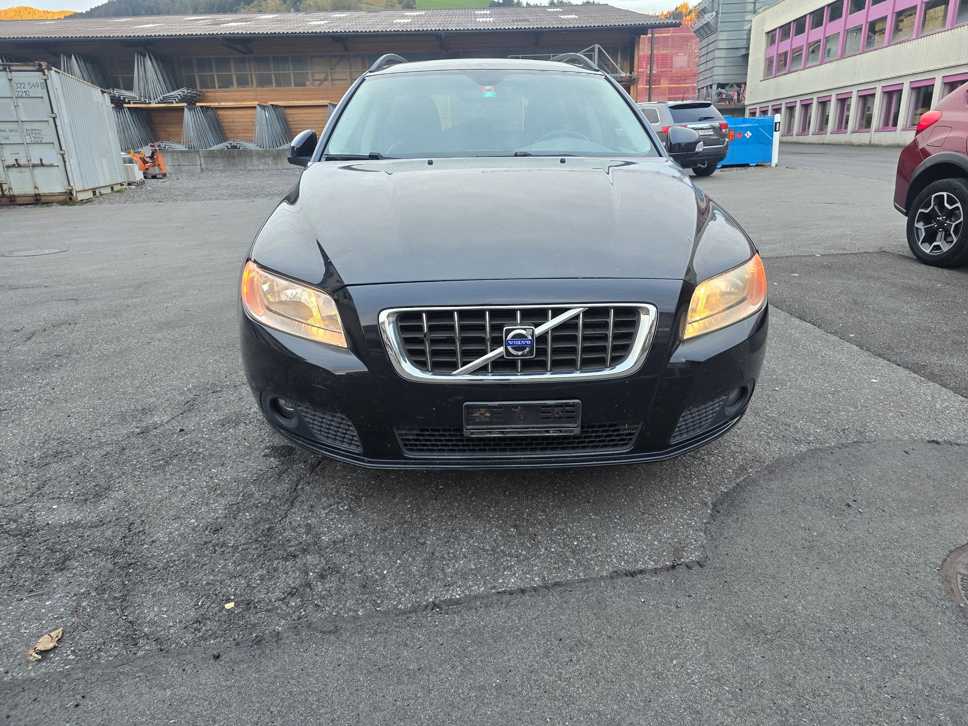 VOLVO V70 D5 AWD Kinetic Geartronic-image-1