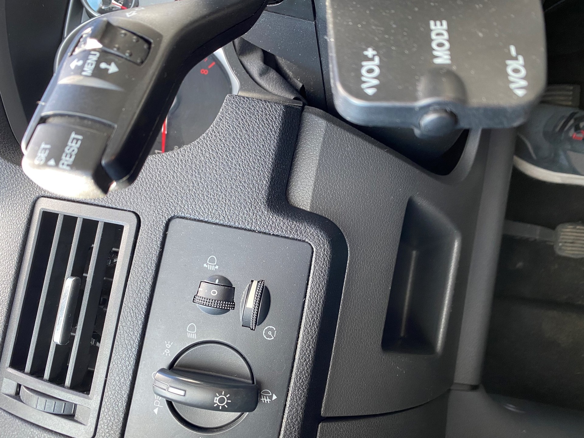 FORD C-Max 1.8 16V Carving-image-12