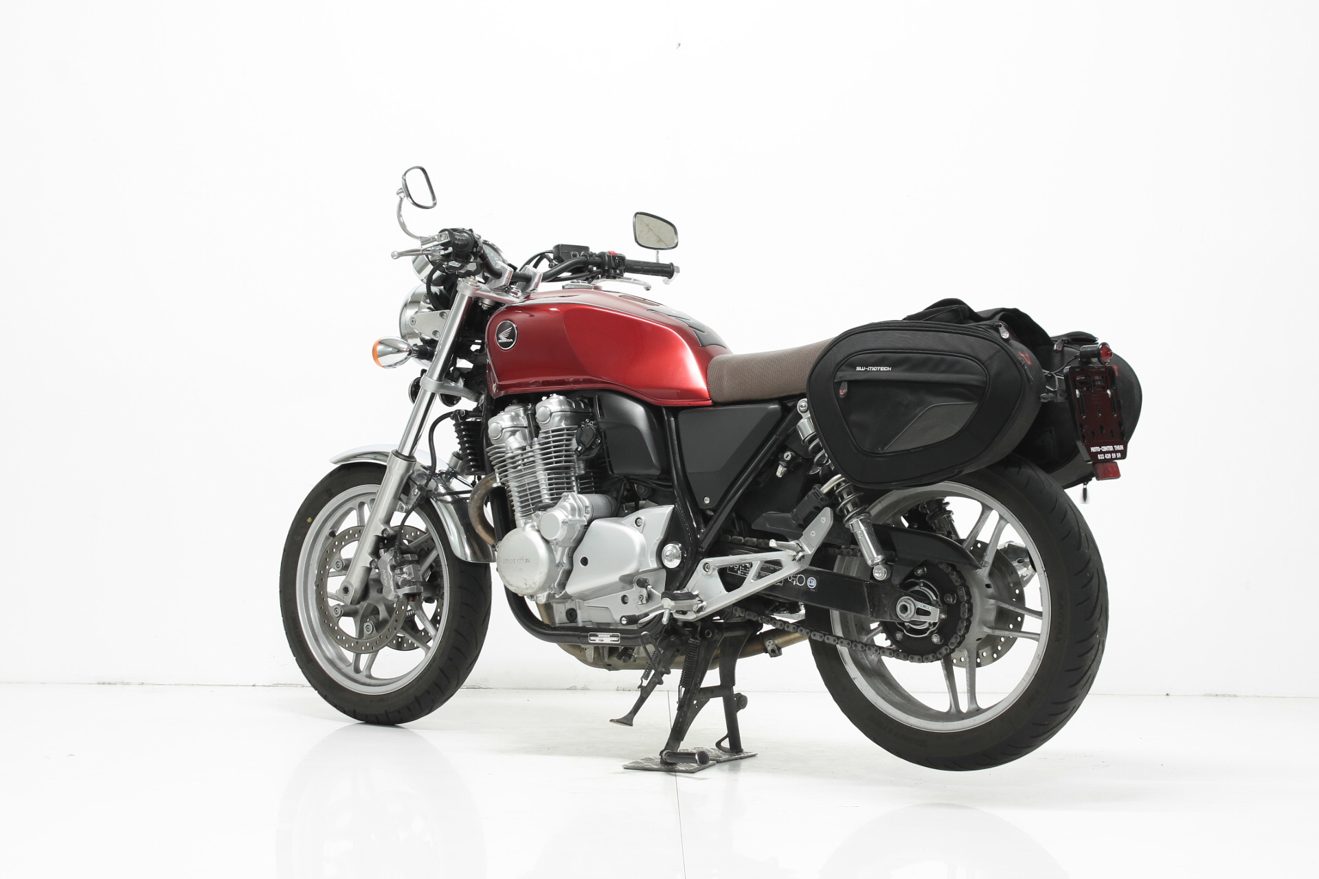 HONDA CB 1100 A-showroom-element-1