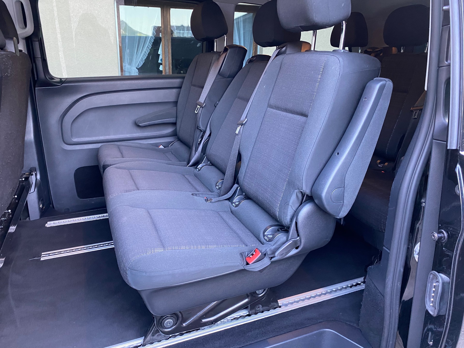 MERCEDES-BENZ Vito 116 CDI Lang Select Tourer 4Matic 9G-Tronic-image-7