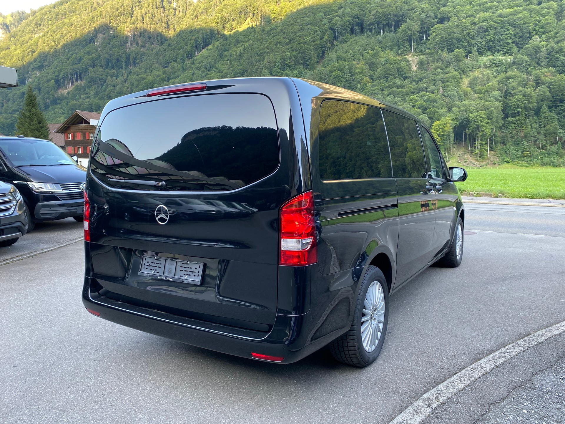 MERCEDES-BENZ Vito 116 CDI Lang Select Tourer 4Matic 9G-Tronic-image-13