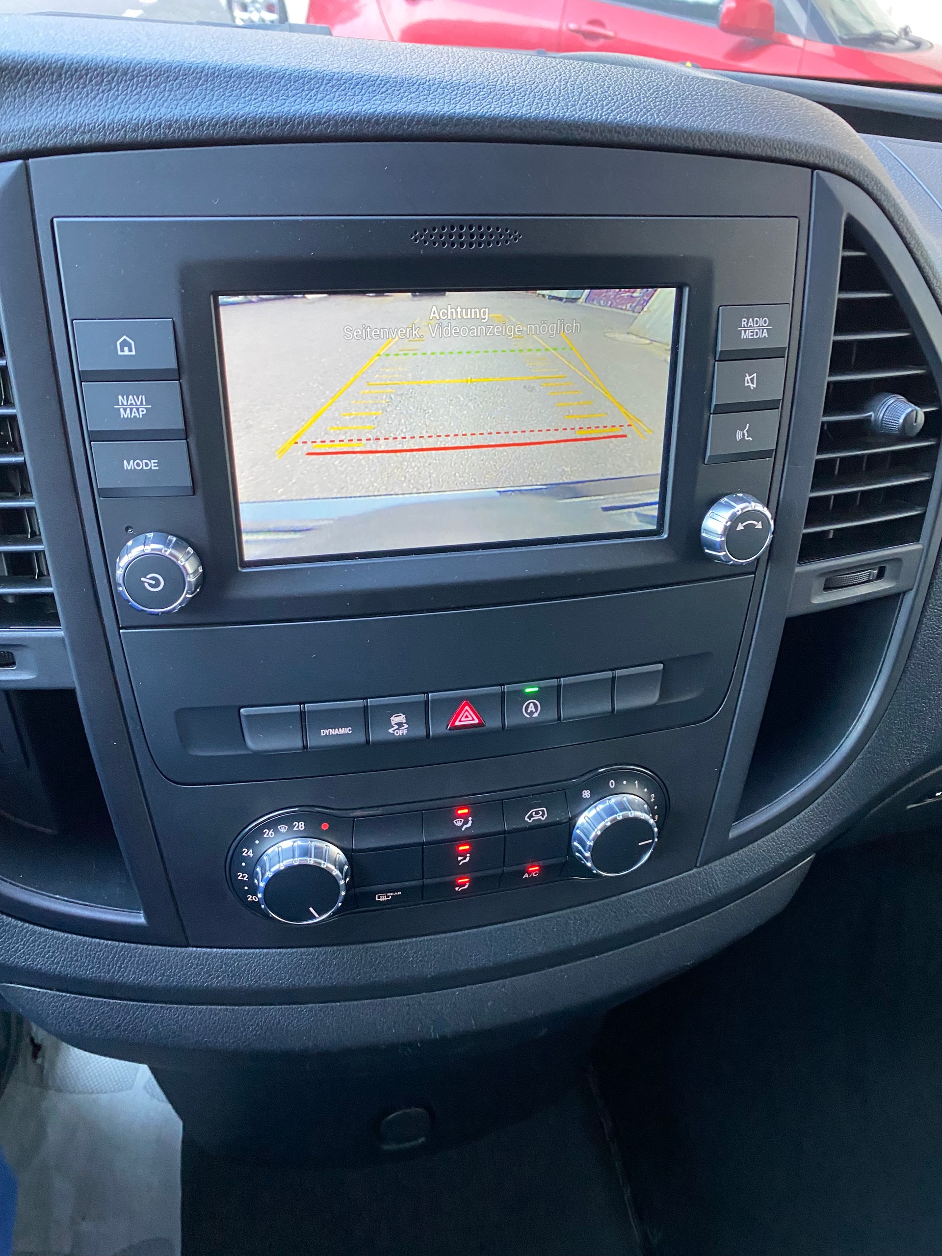 MERCEDES-BENZ Vito 116 CDI Lang Select Tourer 4Matic 9G-Tronic-image-3
