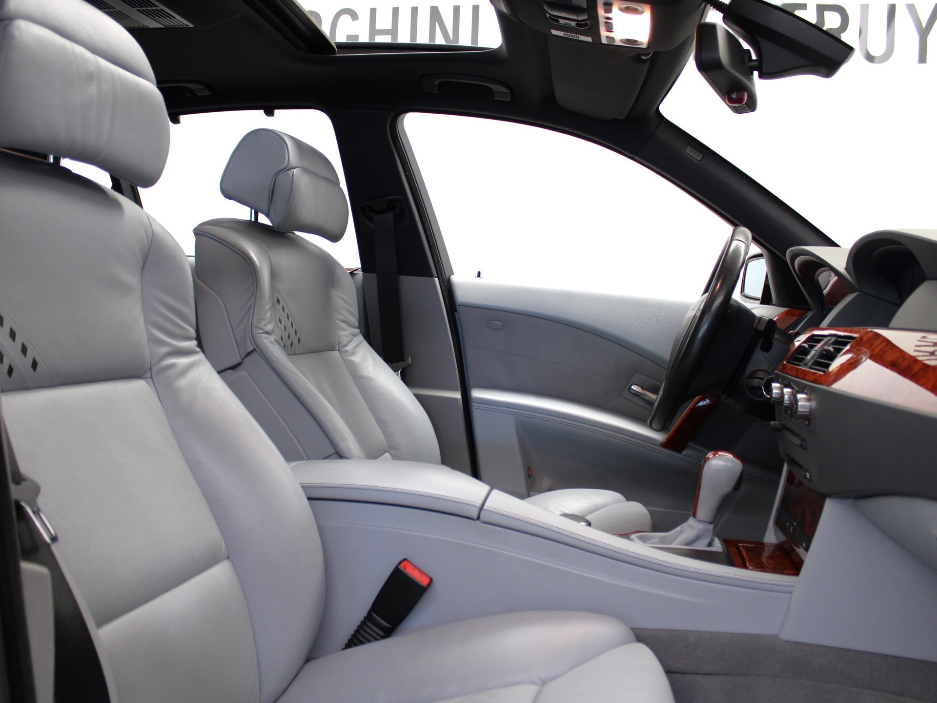 BMW-ALPINA B5 4.4 V8-image-5