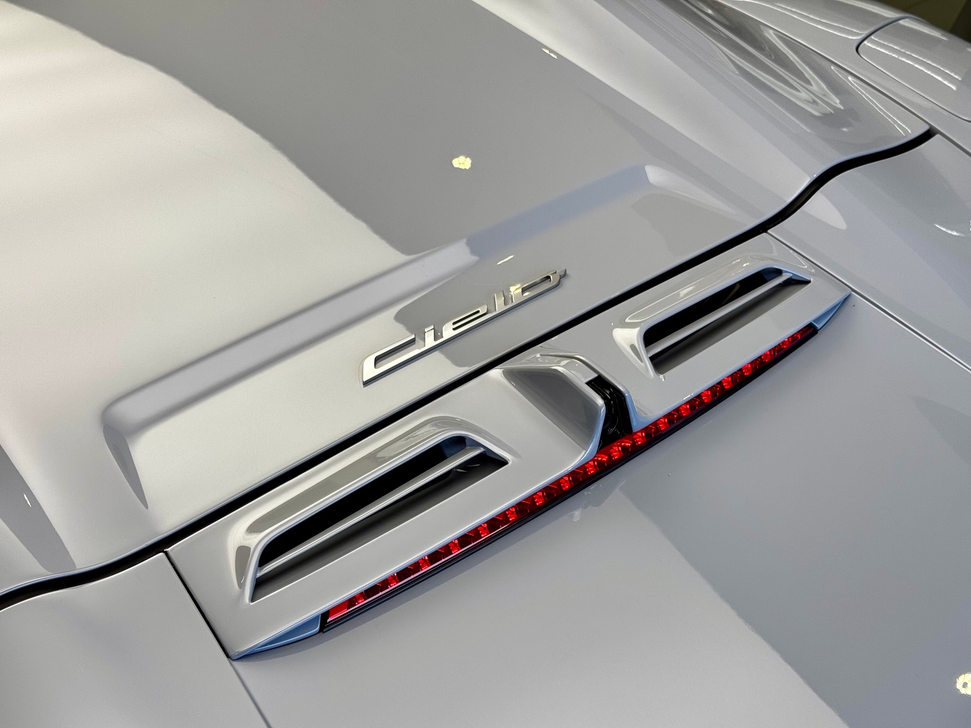 MASERATI MC 20 Cielo-image-10