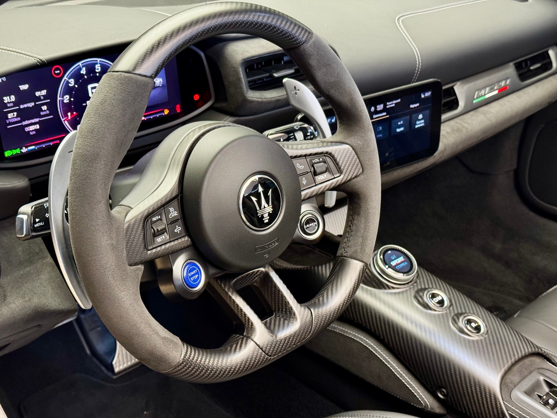 MASERATI MC 20 Cielo-image-14