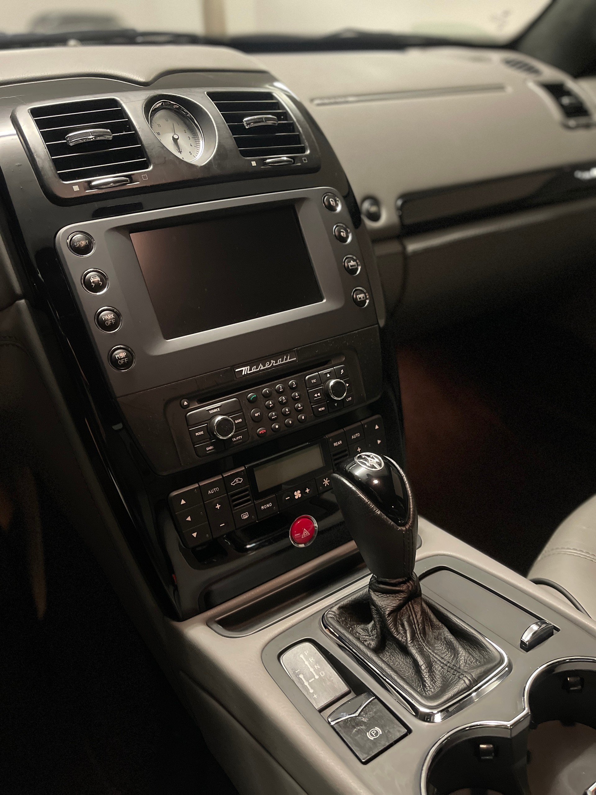 MASERATI Quattroporte 4.2 V8 Automatica-image-4