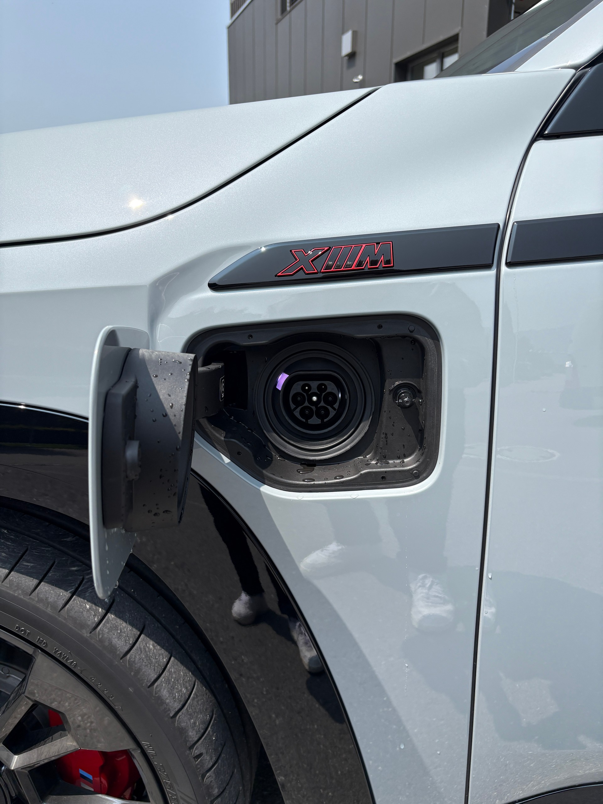 BMW XM xDrive PHEV Steptronic Label-image-5