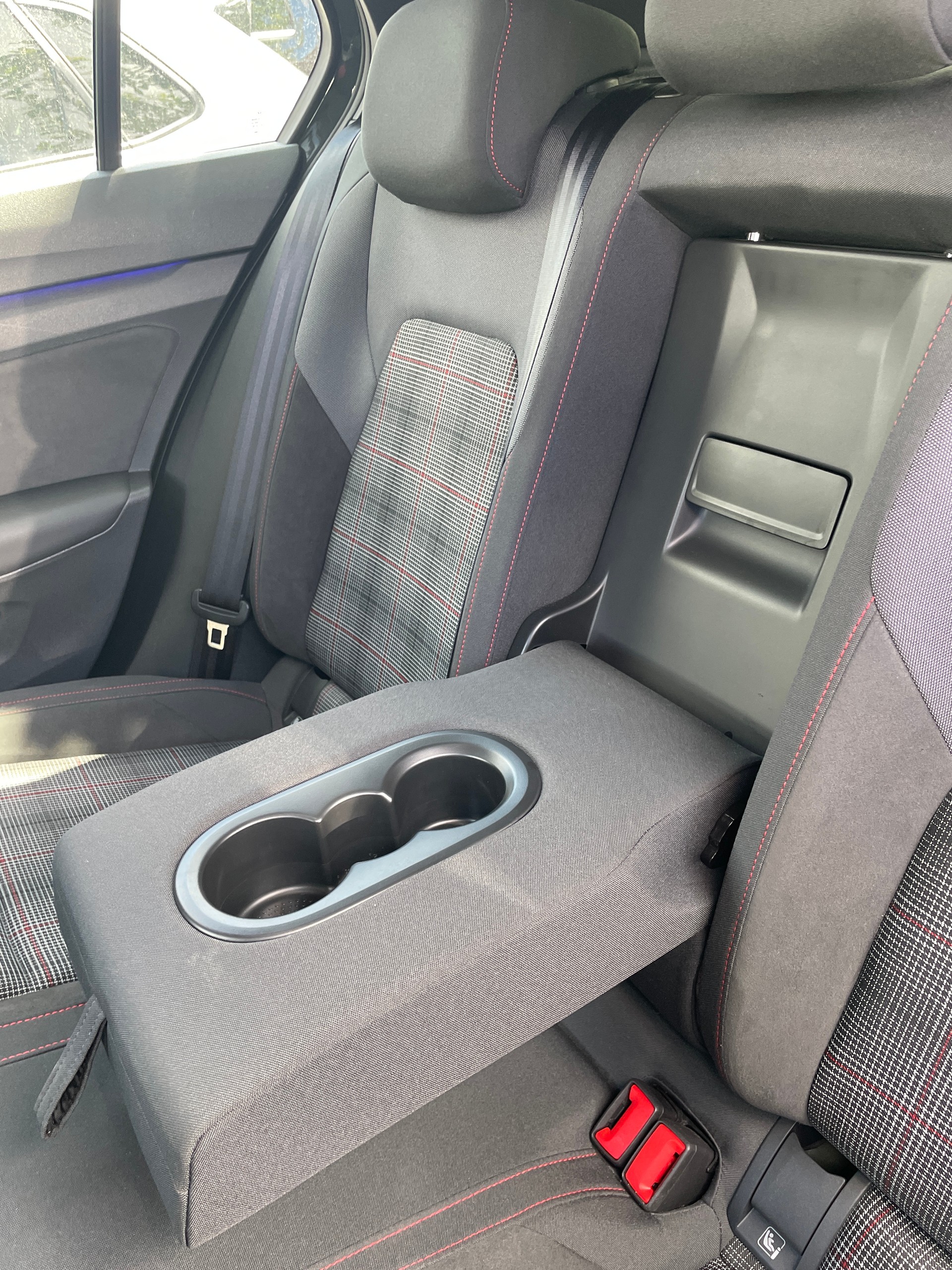 VW Golf 2.0 TSI GTI DSG-image-19