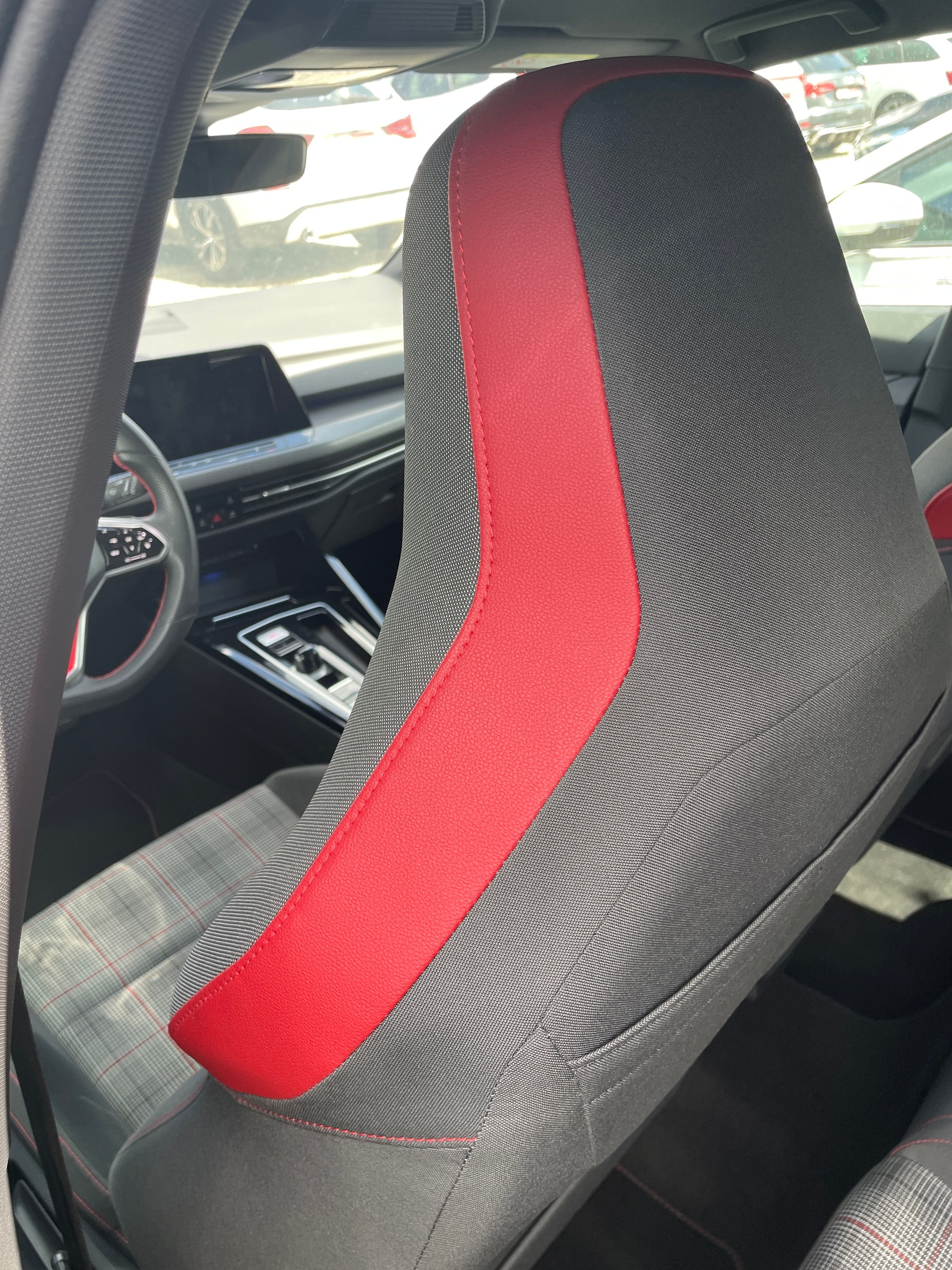 VW Golf 2.0 TSI GTI DSG-image-17
