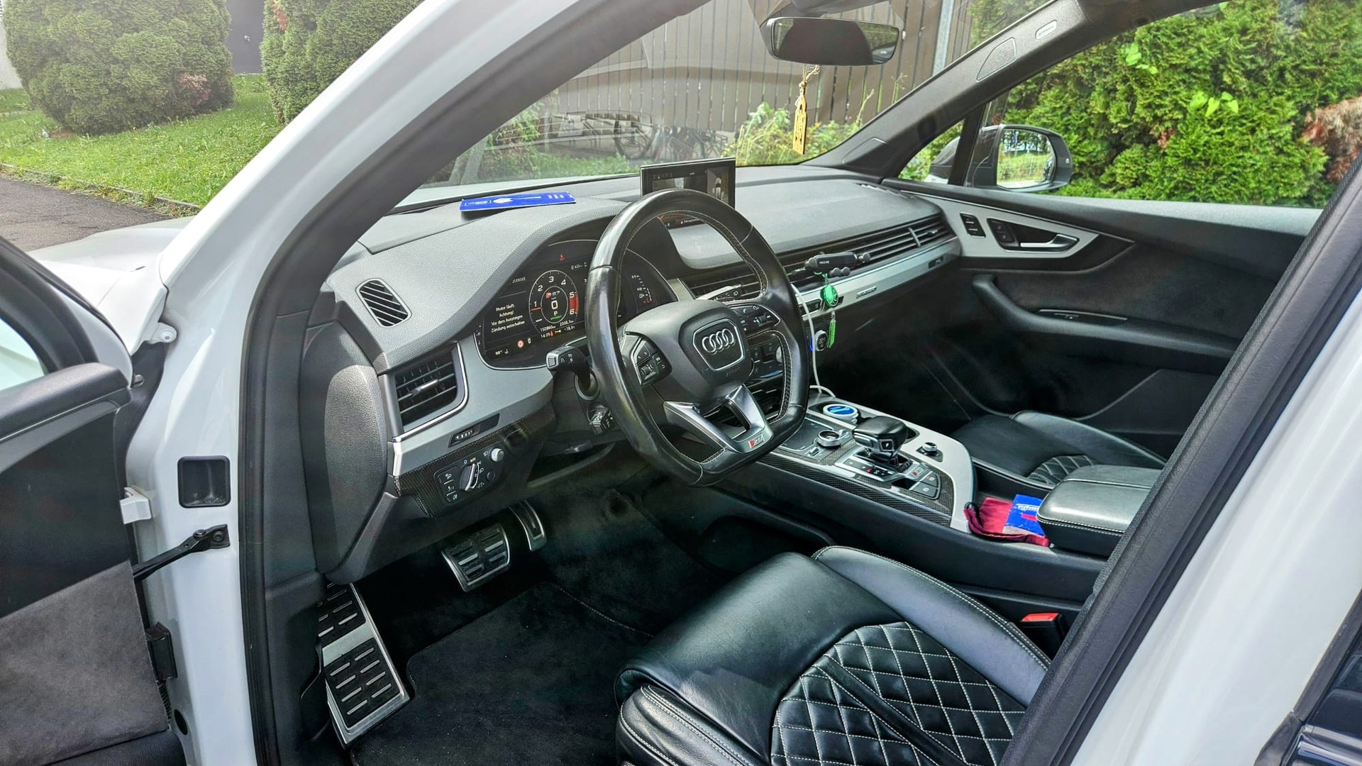 AUDI SQ7 4.0 TDI quattro tiptronic-image-5