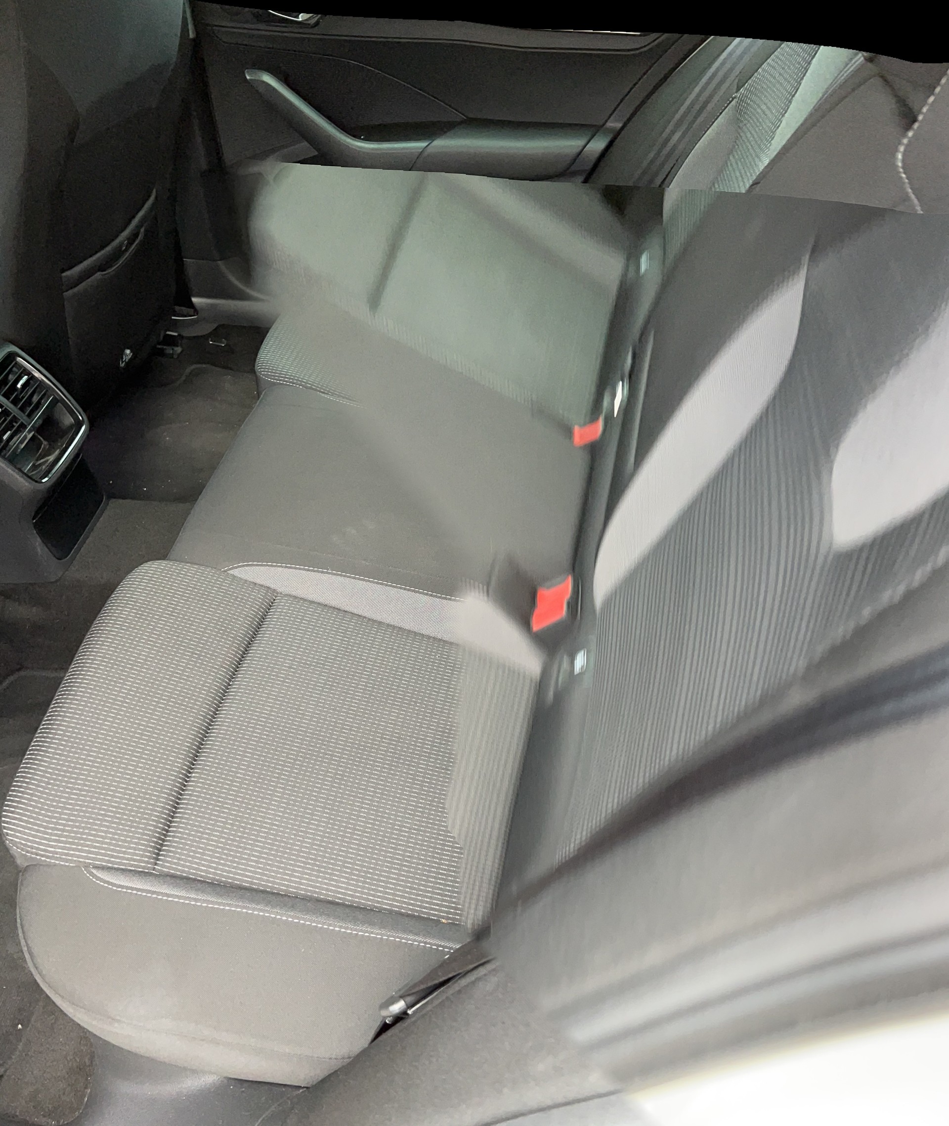 SKODA OCTAVIA-image-5