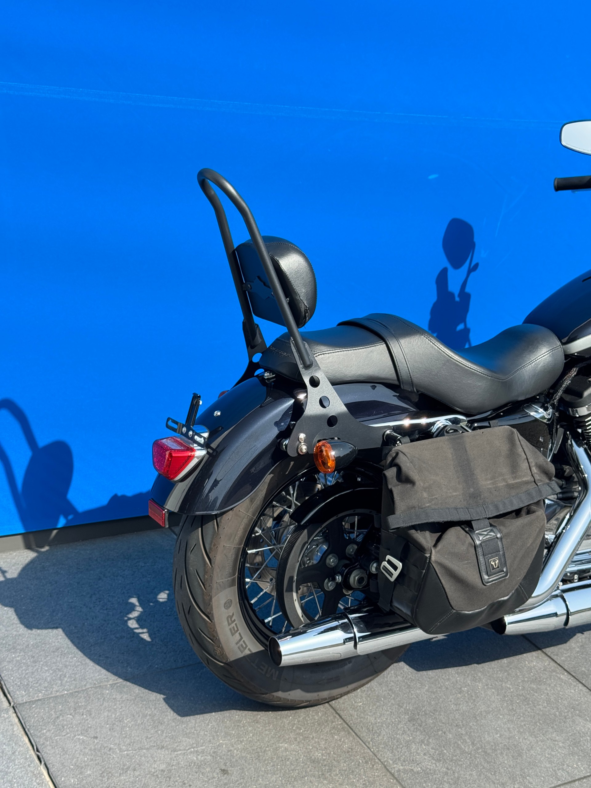 HARLEY-DAVIDSON XL 1200 C Sportster Custom ABS (35 KW)-showroom-element-2