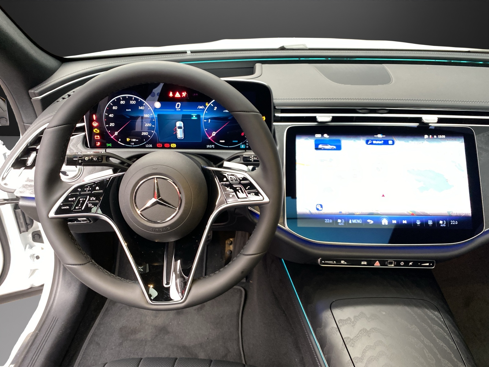 MERCEDES-BENZ E 220 d T 4Matic 9G-Tronic-image-11