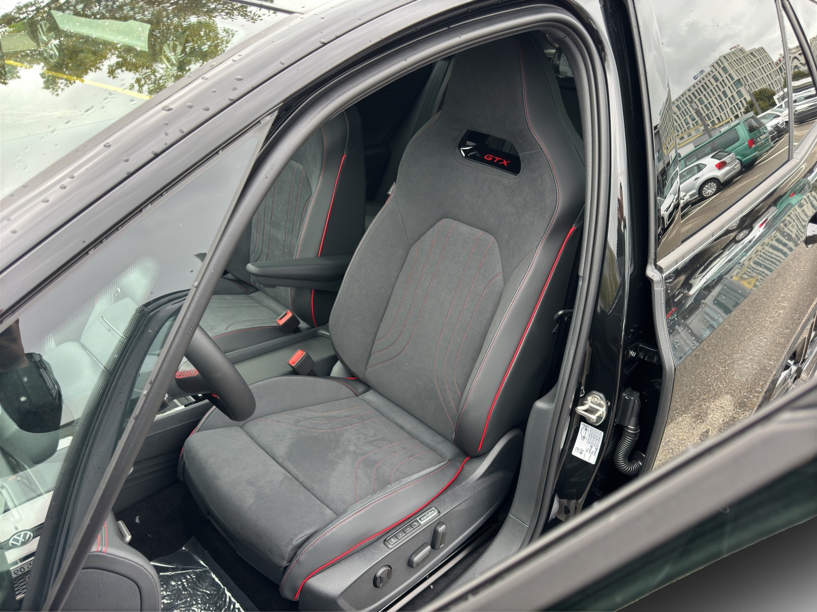 VW ID.3 GTX Performance 79 kWh GTX United-image-13