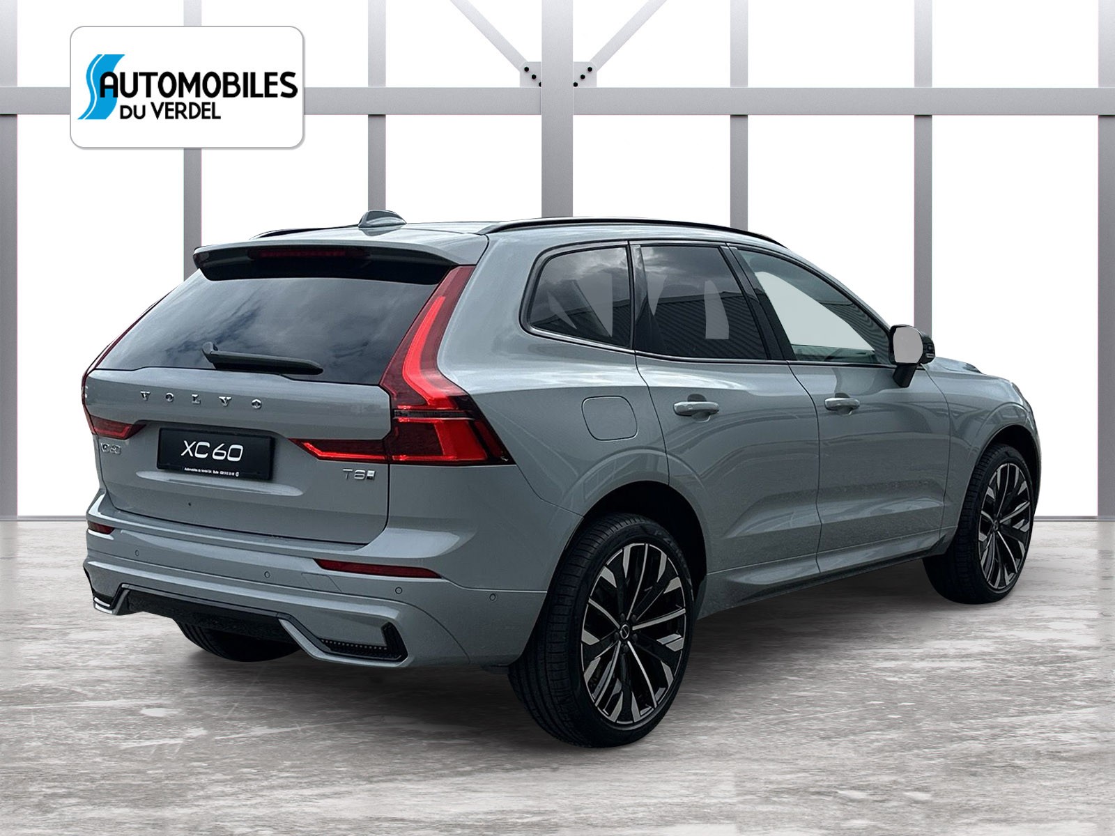 VOLVO XC60 2.0 T8 TE Ultra Dark eAWD-image-4