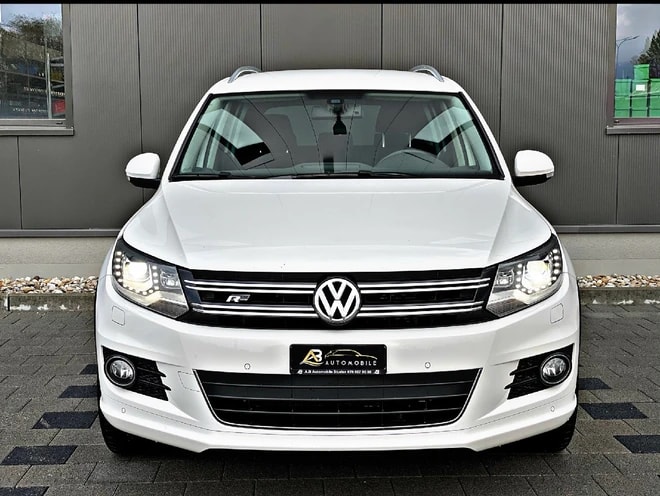 VW Tiguan 2.0 TDI BMT R-Line Design 4Motion DSG-image-8