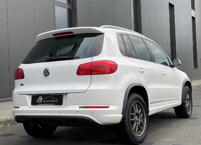 VW Tiguan 2.0 TDI BMT R-Line Design 4Motion DSG-image-4