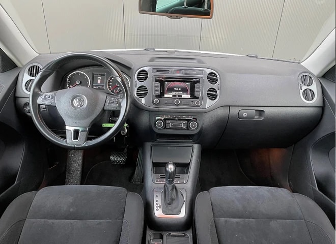 VW Tiguan 2.0 TDI BMT R-Line Design 4Motion DSG-image-10