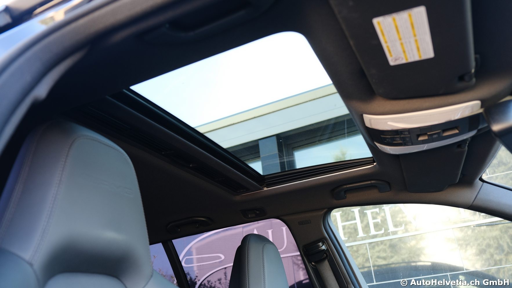MERCEDES-BENZ C 63 AMG Avantgarde 7G-Tronic-image-15