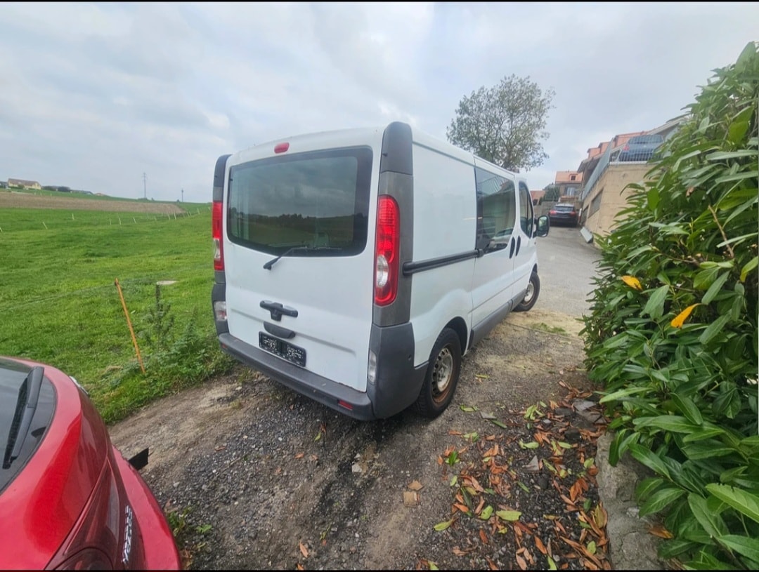 OPEL Vivaro 2.0 CDTI 2.7t L1H1-image-3