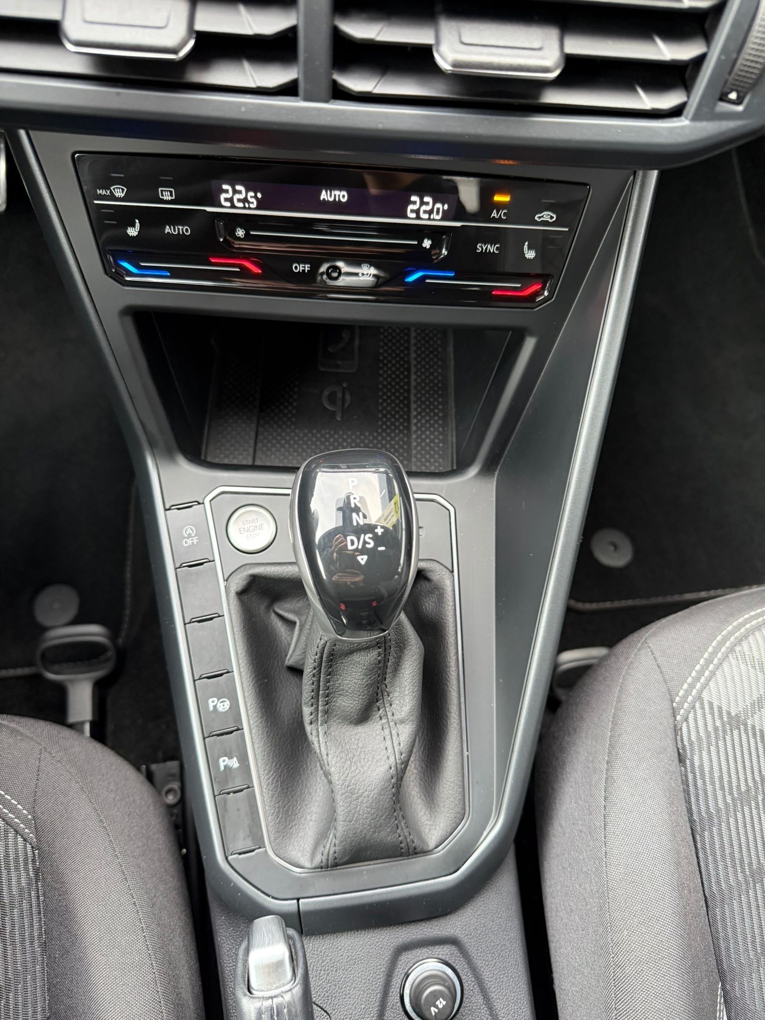 VW Taigo 1.0 TSI R-Line DSG-image-13